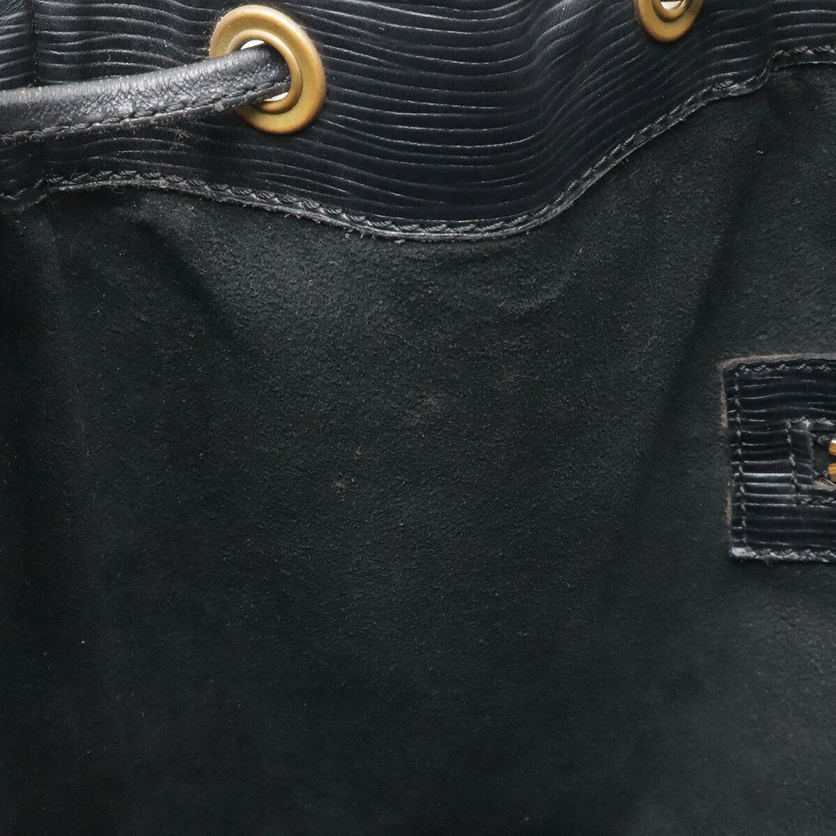 Louis Vuitton Louis Vuitton Louis Vuitton Epi Bucket Bag Leather Shoulder Bag M59002 DUTY FREE for USA Size ONE SIZE - 7 Thumbnail