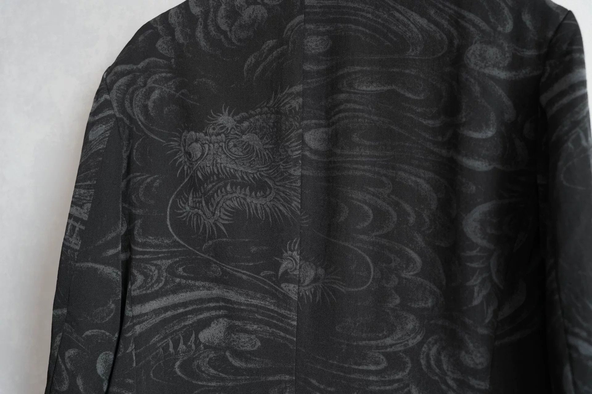 Yohji Yamamoto Yohji Yamamoto 22AW Dragon Cloud Print Jacket Size US M / EU 48-50 / 2 - 4 Thumbnail