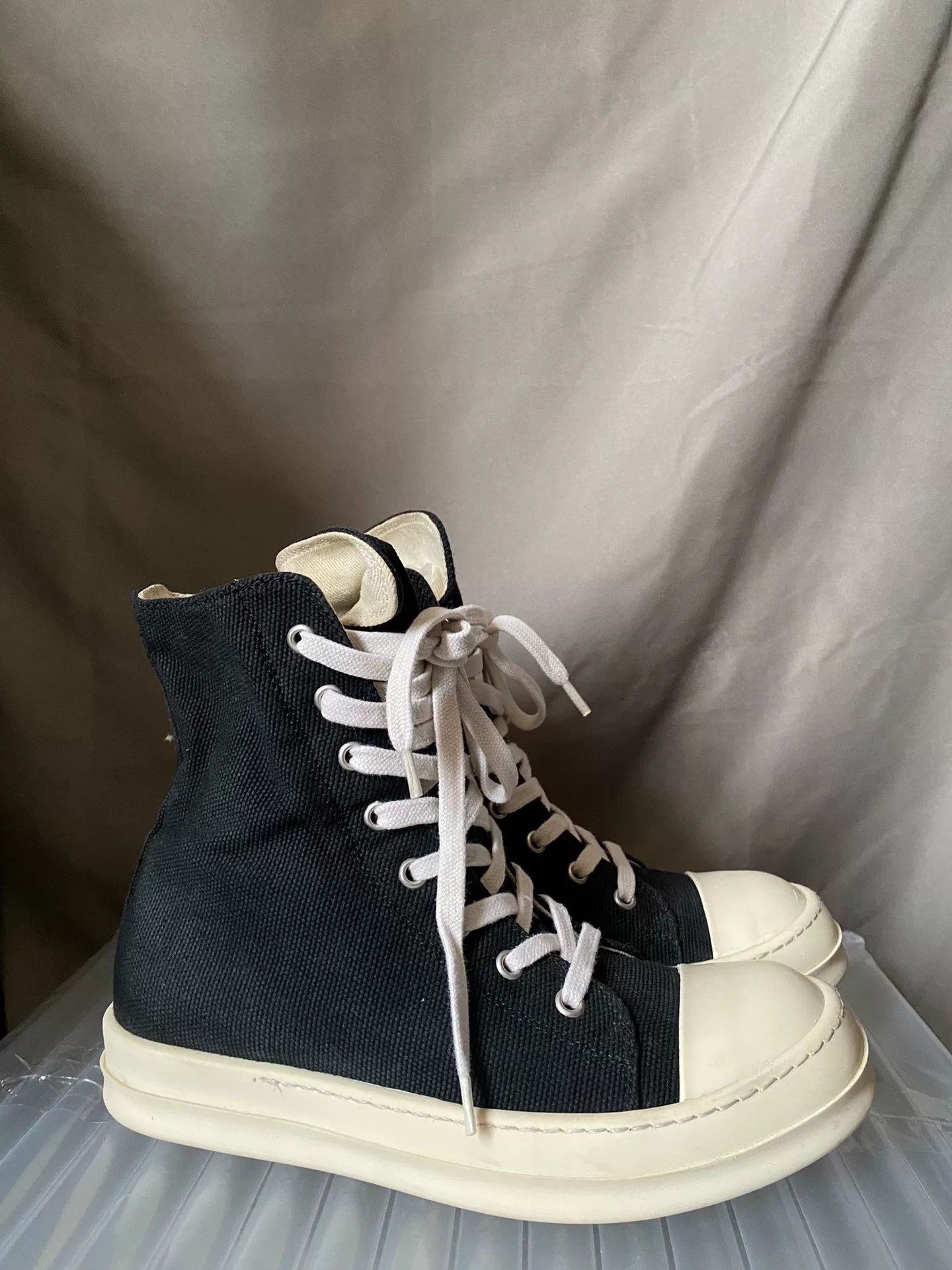 Rick Owens Rick Owens Canvas Sneakers Size US 6 / IT 36 - 3 Thumbnail