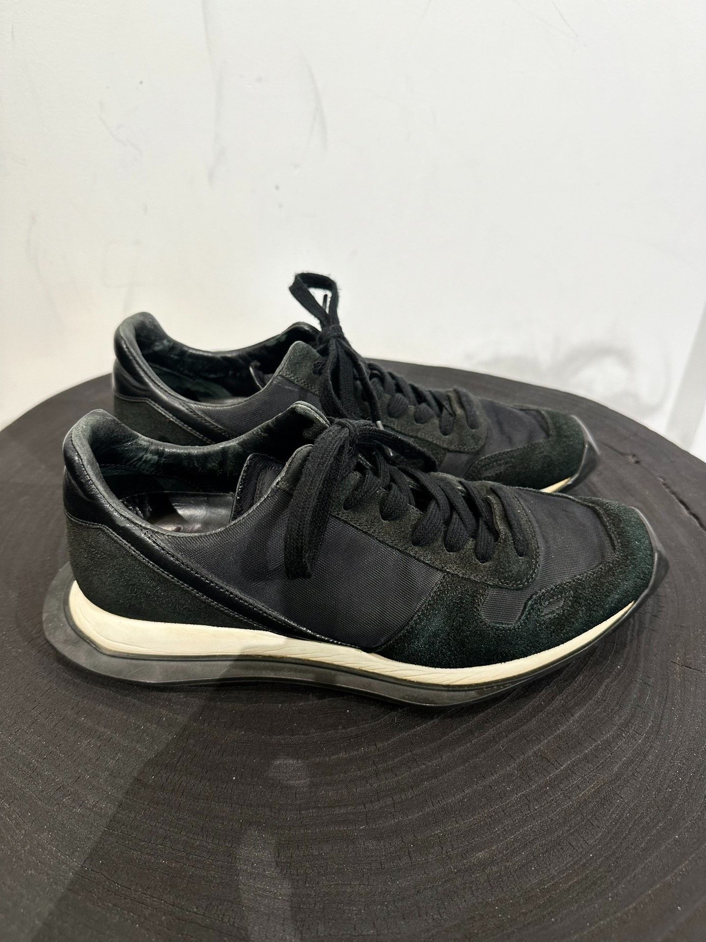 Rick Owens Rick Owens Suede Patchwork Low-Top Sneakers Size US 7.5 / EU 40-41 - 2 Thumbnail