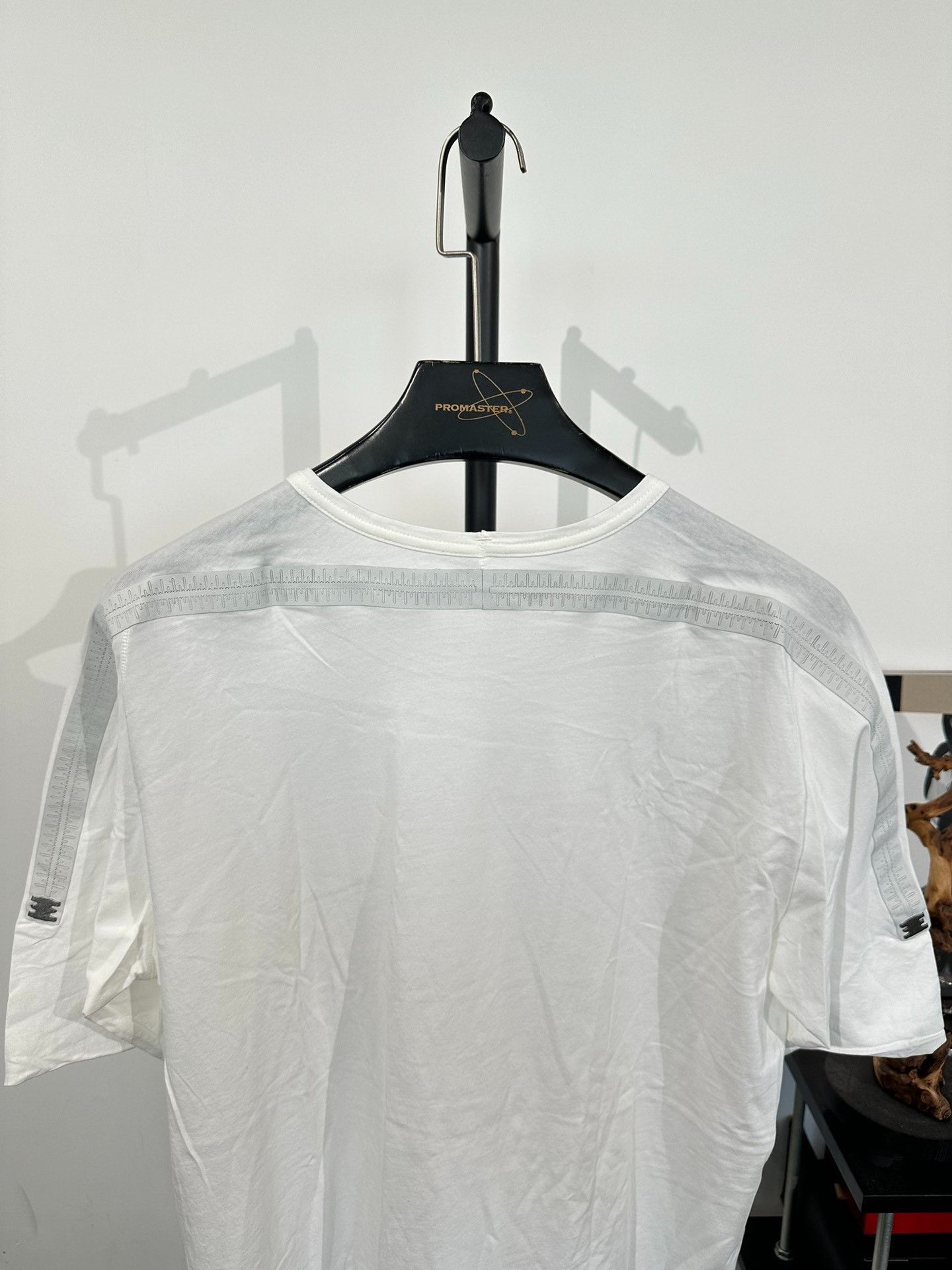 Isaac Sellam Experience Isaac Sellam Patchwork Leather Short Sleeve T-shirt Size US L / EU 52-54 / 3 - 3 Thumbnail