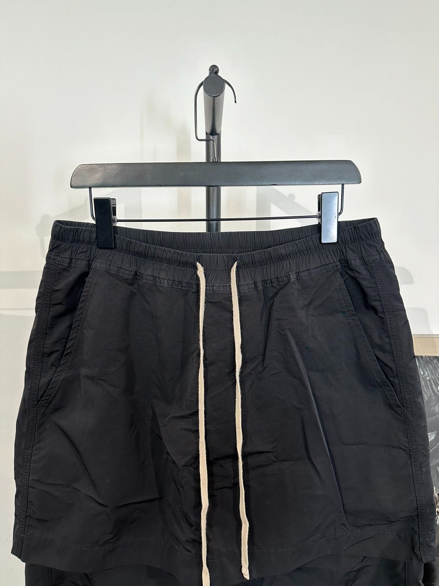 Rick Owens Rick Owens Double Layer Mid-Length Shorts S Size 40" / US 18 - 3 Thumbnail