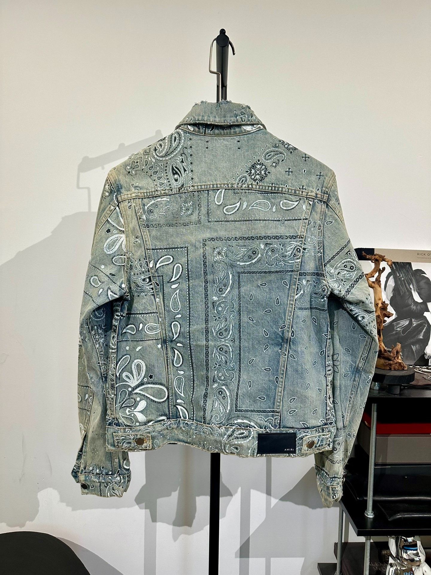 Amiri Amiri Washed Distressed Denim Jacket Size US M / EU 48-50 / 2 - 2 Thumbnail