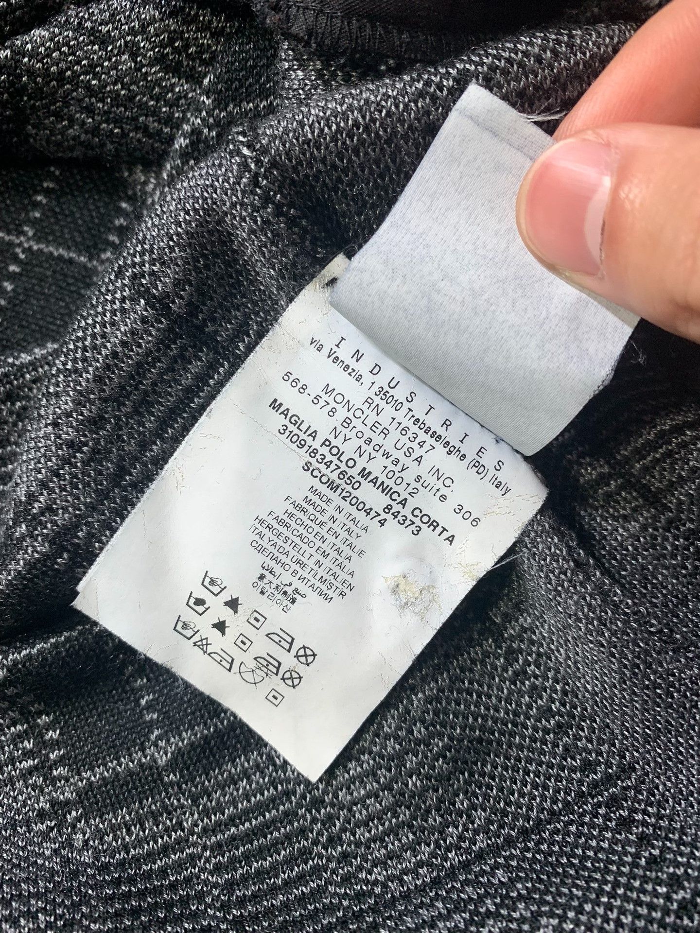 Moncler Moncler Half-Zip Plaid Chest Logo Jacket Size US L / EU 52-54 / 3 - 5 Thumbnail