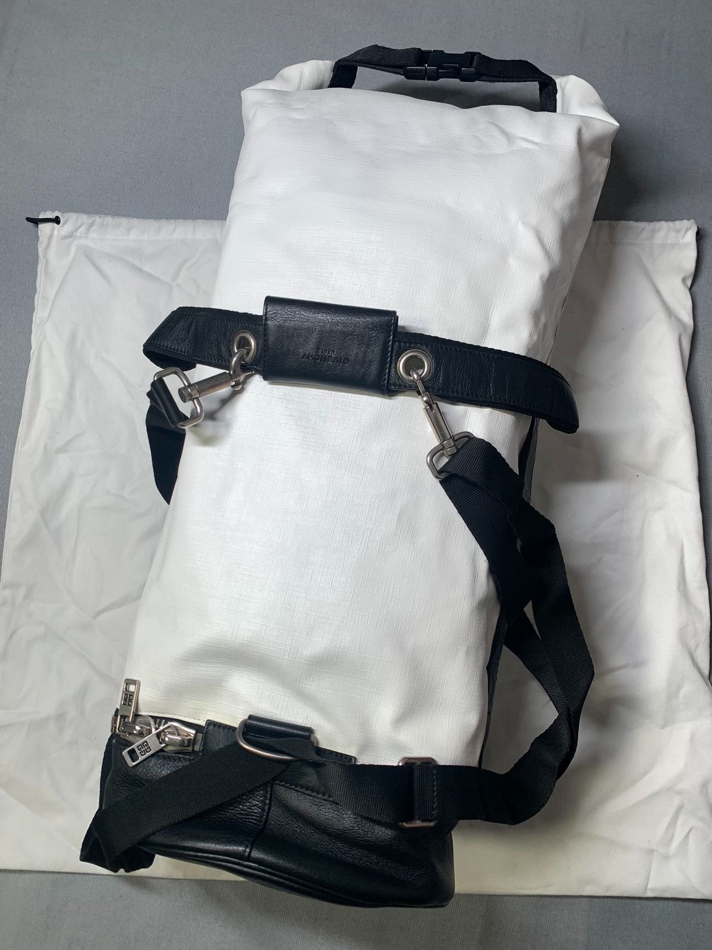 Givenchy Givenchy Convertible Cylinder Backpack Size ONE SIZE - 3 Thumbnail