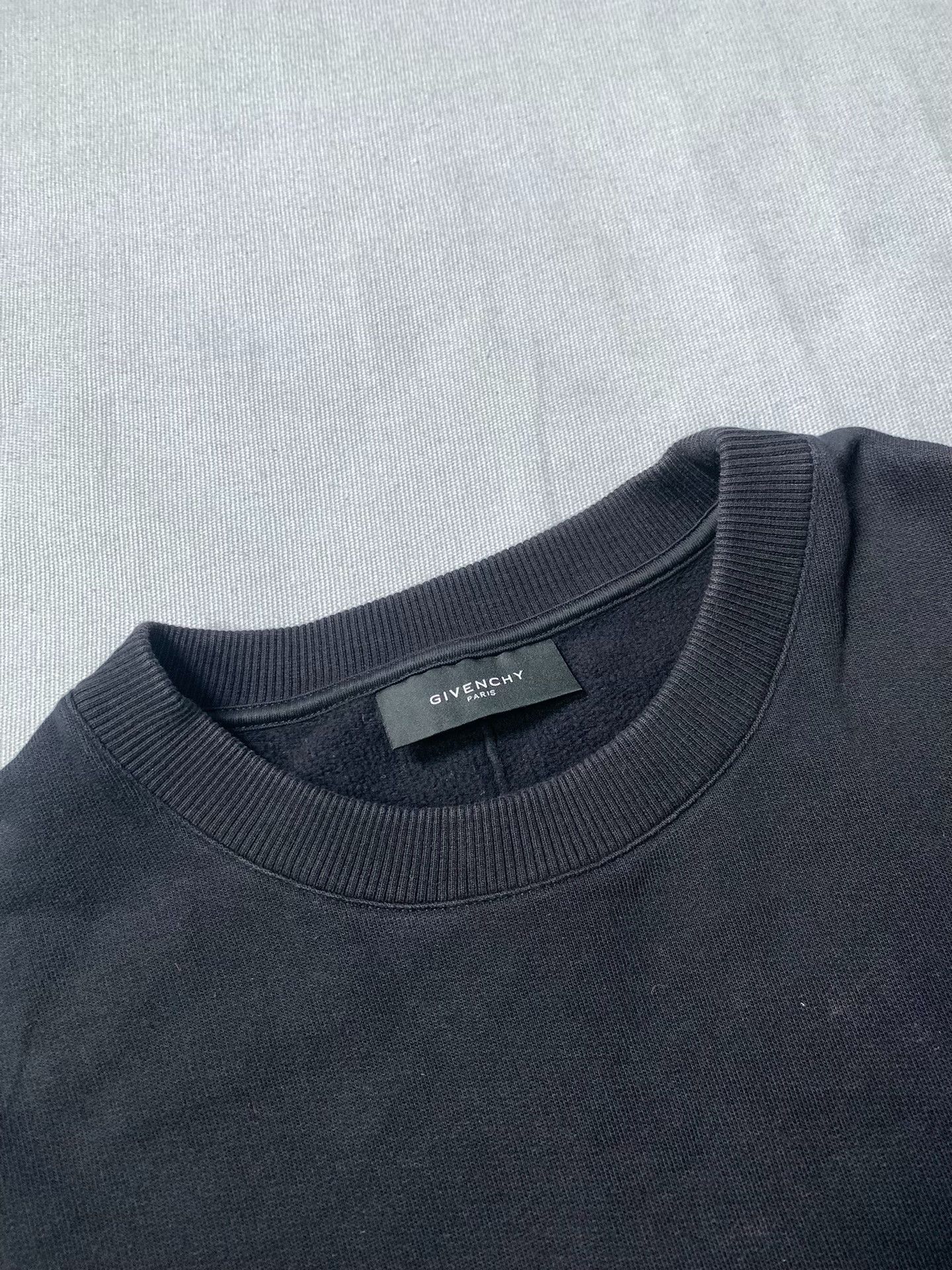 Givenchy Givenchy Flame Print Sweatshirt Size US XL / EU 56 / 4 - 3 Thumbnail