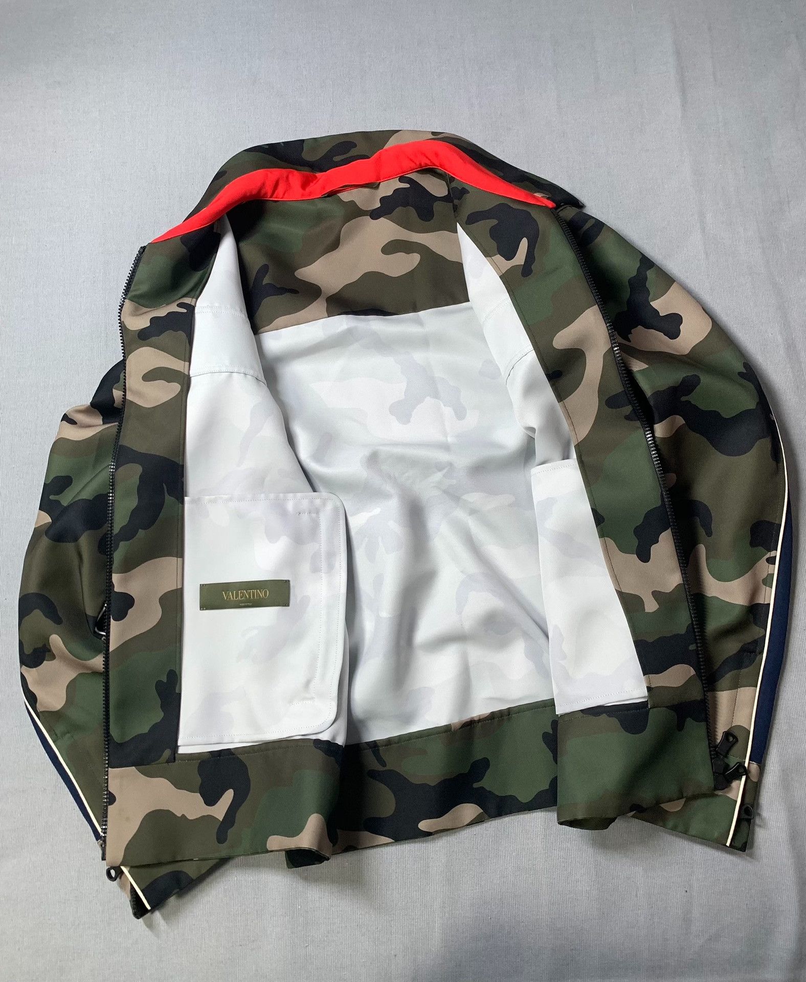 Valentino Valentino Runway Camo Jacket Size US M / EU 48-50 / 2 - 5 Thumbnail