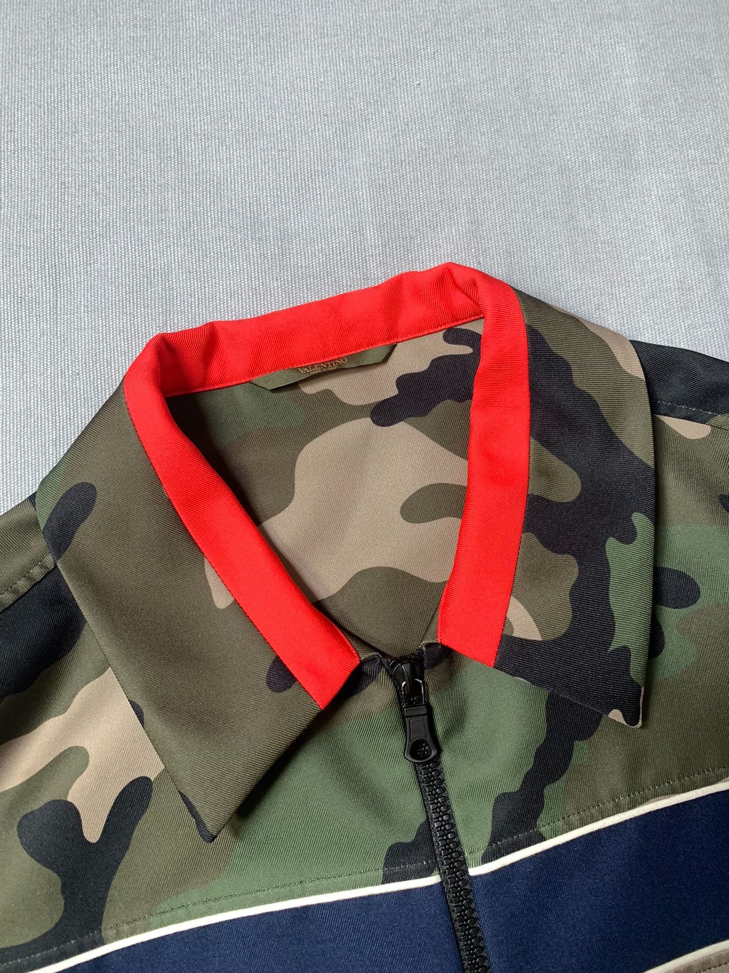 Valentino Valentino Runway Camo Jacket Size US M / EU 48-50 / 2 - 3 Thumbnail