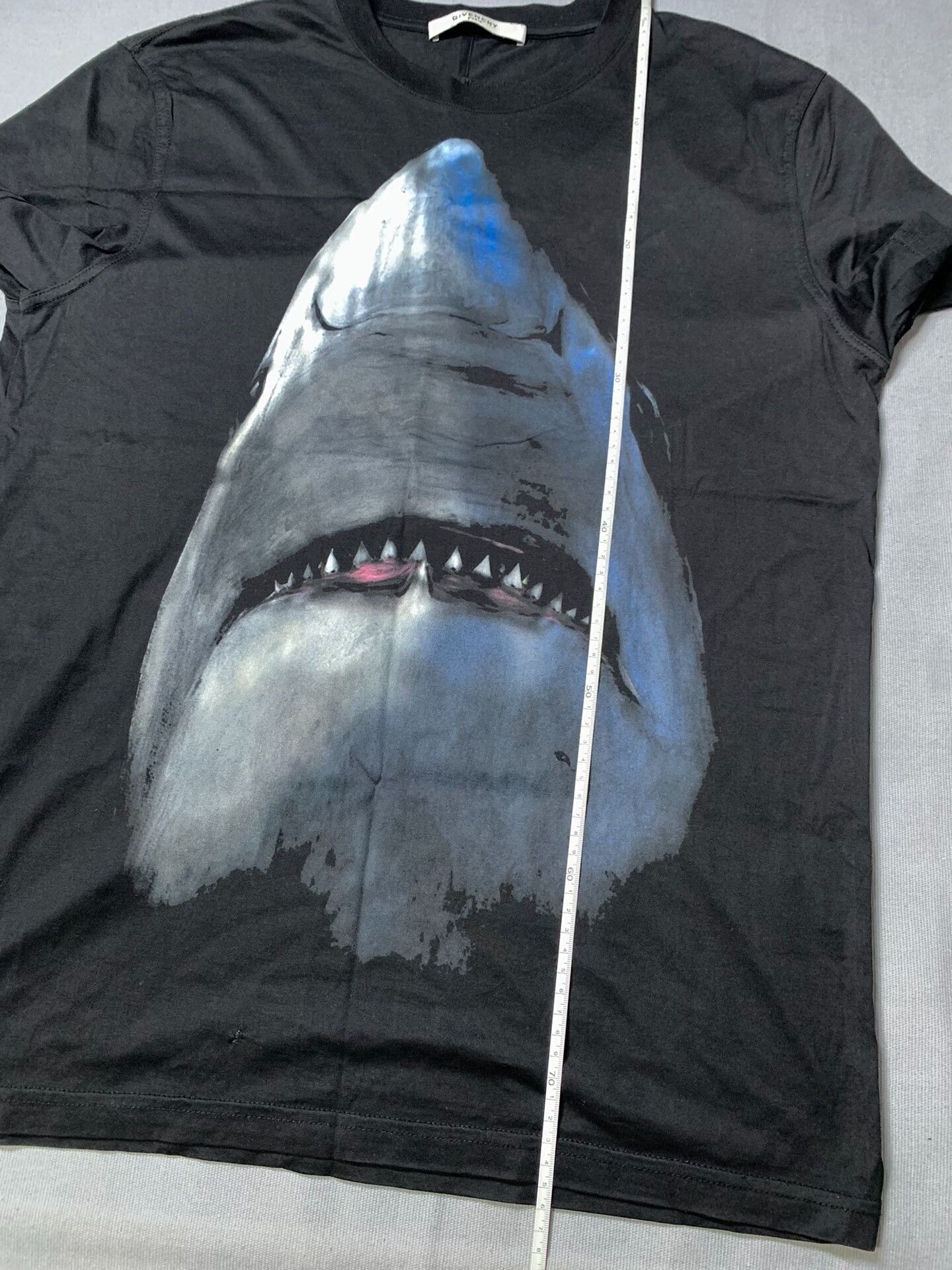 Givenchy Givenchy Shark Short Sleeve Size US XL / EU 56 / 4 - 7 Thumbnail
