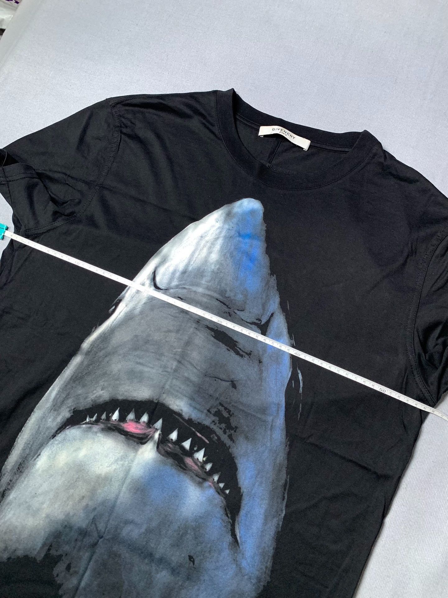 Givenchy Givenchy Shark Short Sleeve Size US XL / EU 56 / 4 - 6 Thumbnail