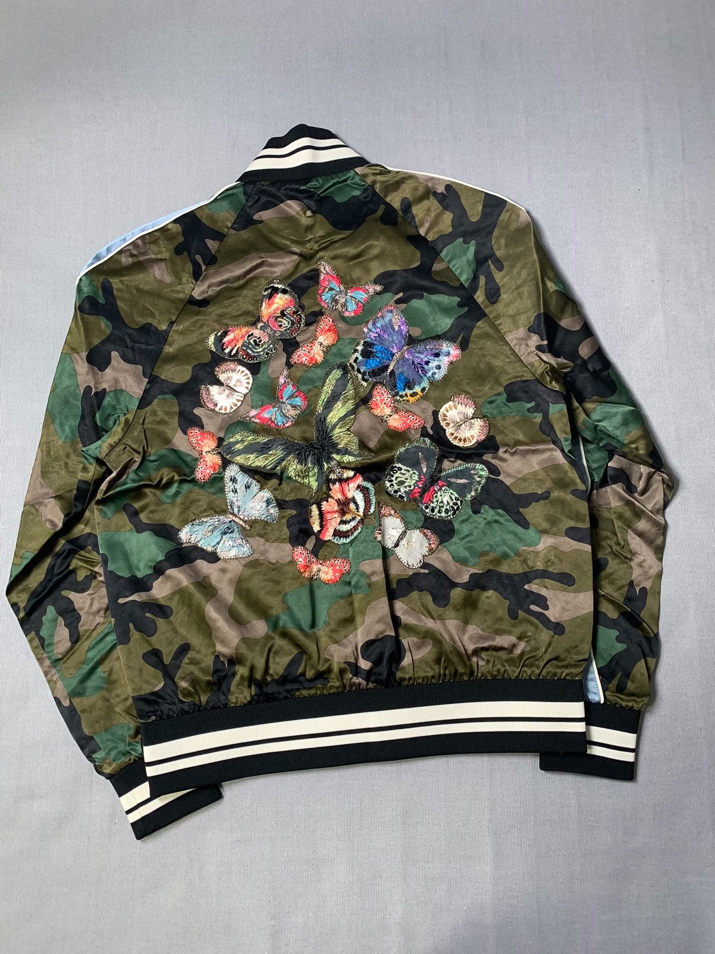 Valentino Valentino Butterfly Camo Satin Souvenir Jacket Size US S / EU 44-46 / 1 - 3 Thumbnail