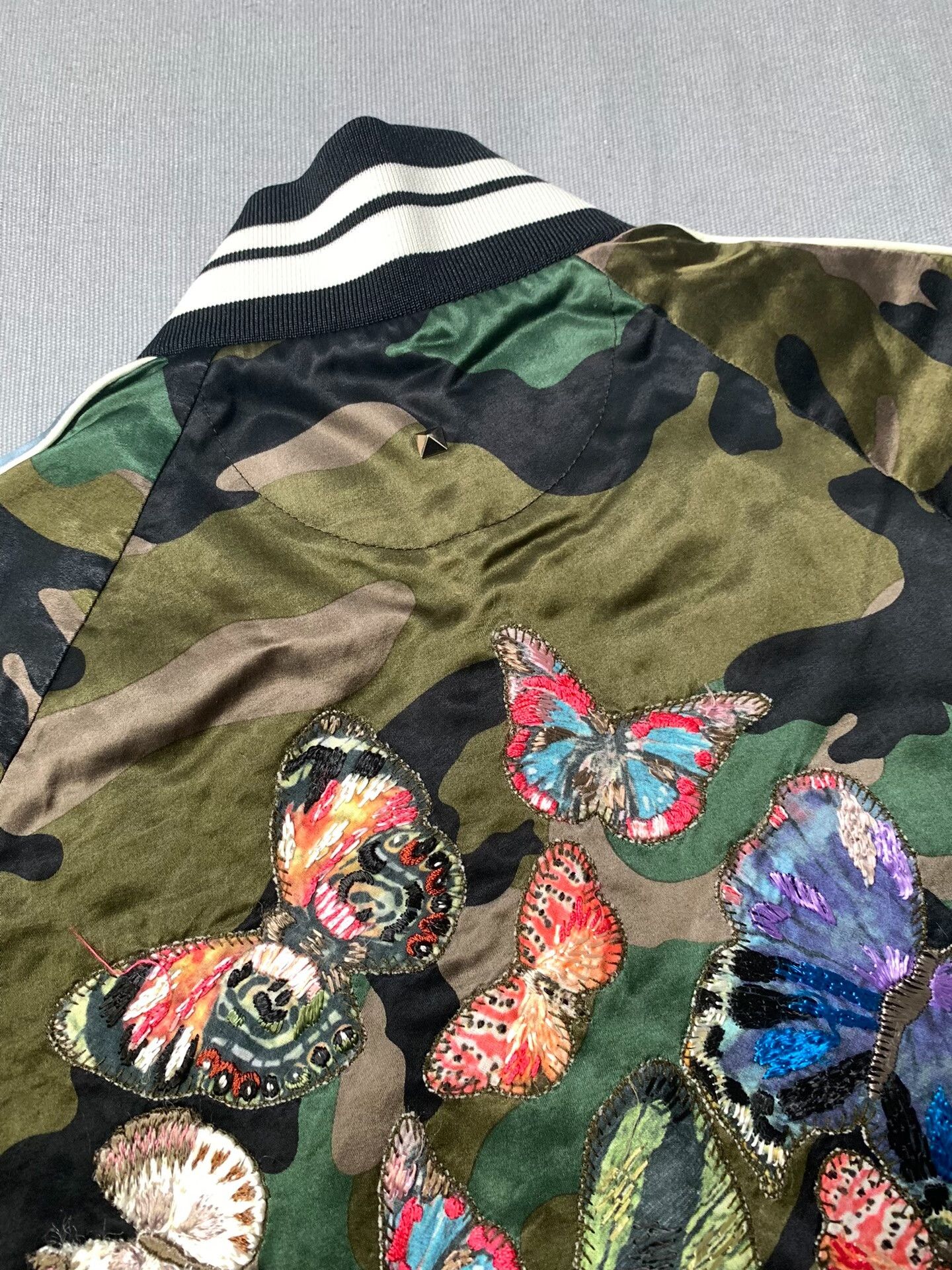Valentino Valentino Butterfly Camo Satin Souvenir Jacket Size US S / EU 44-46 / 1 - 4 Thumbnail