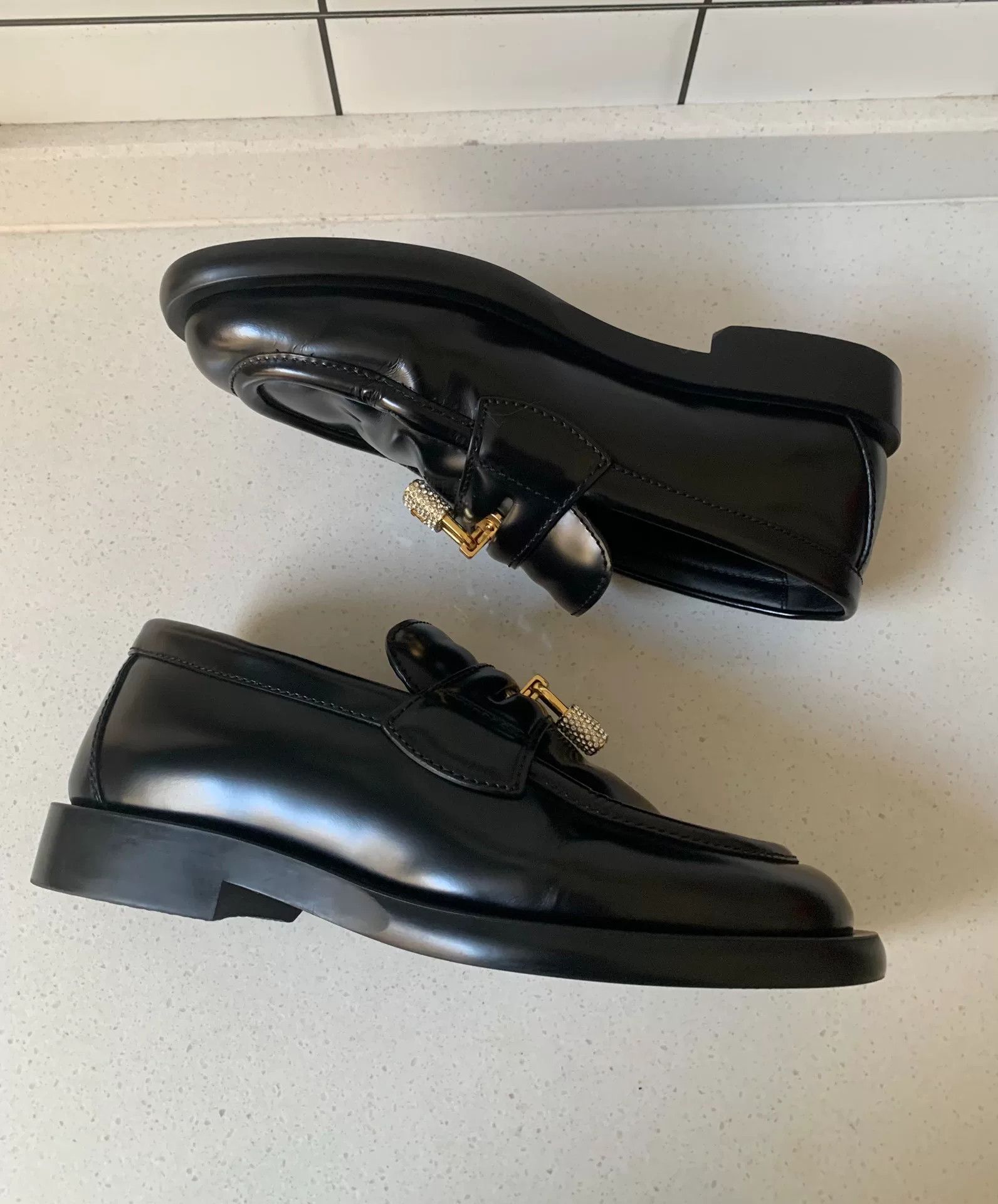 Louis Vuitton Louis Vuitton Diamond Buckle Loafers Size US 6 / IT 36 - 3 Thumbnail