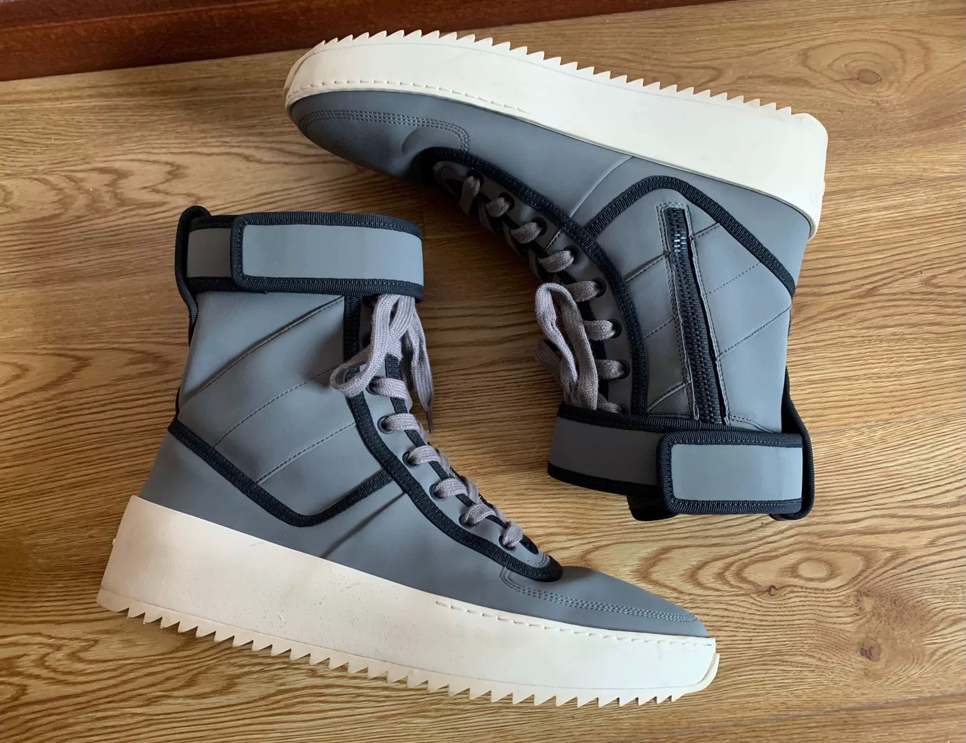 Fear of God Fear of God Main Line Lace-Up Military Boots Size US 9 / EU 42 - 3 Thumbnail