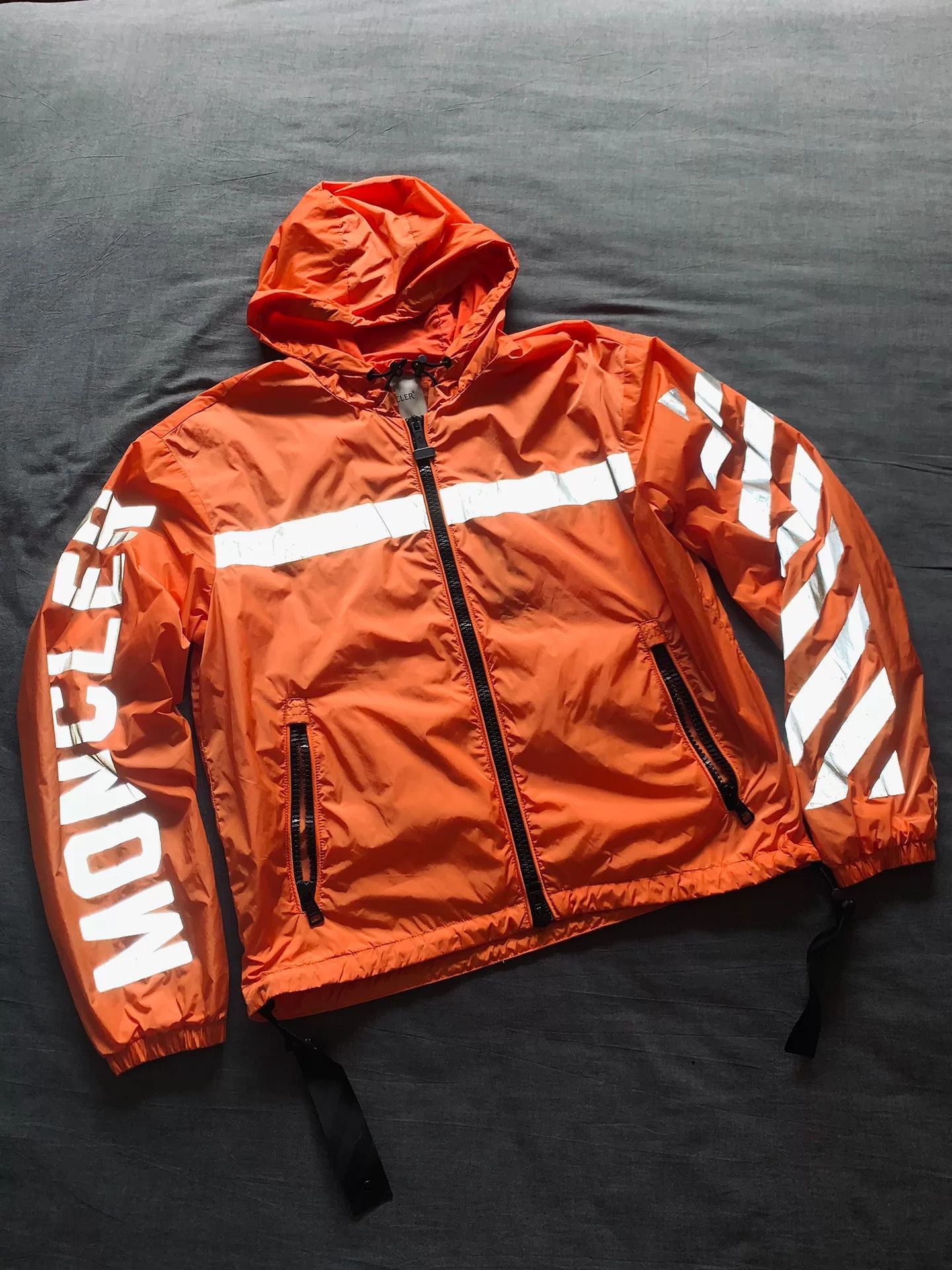 Moncler Moncler x Off-White Reflective Windbreaker Size US M / EU 48-50 / 2 - 3 Thumbnail