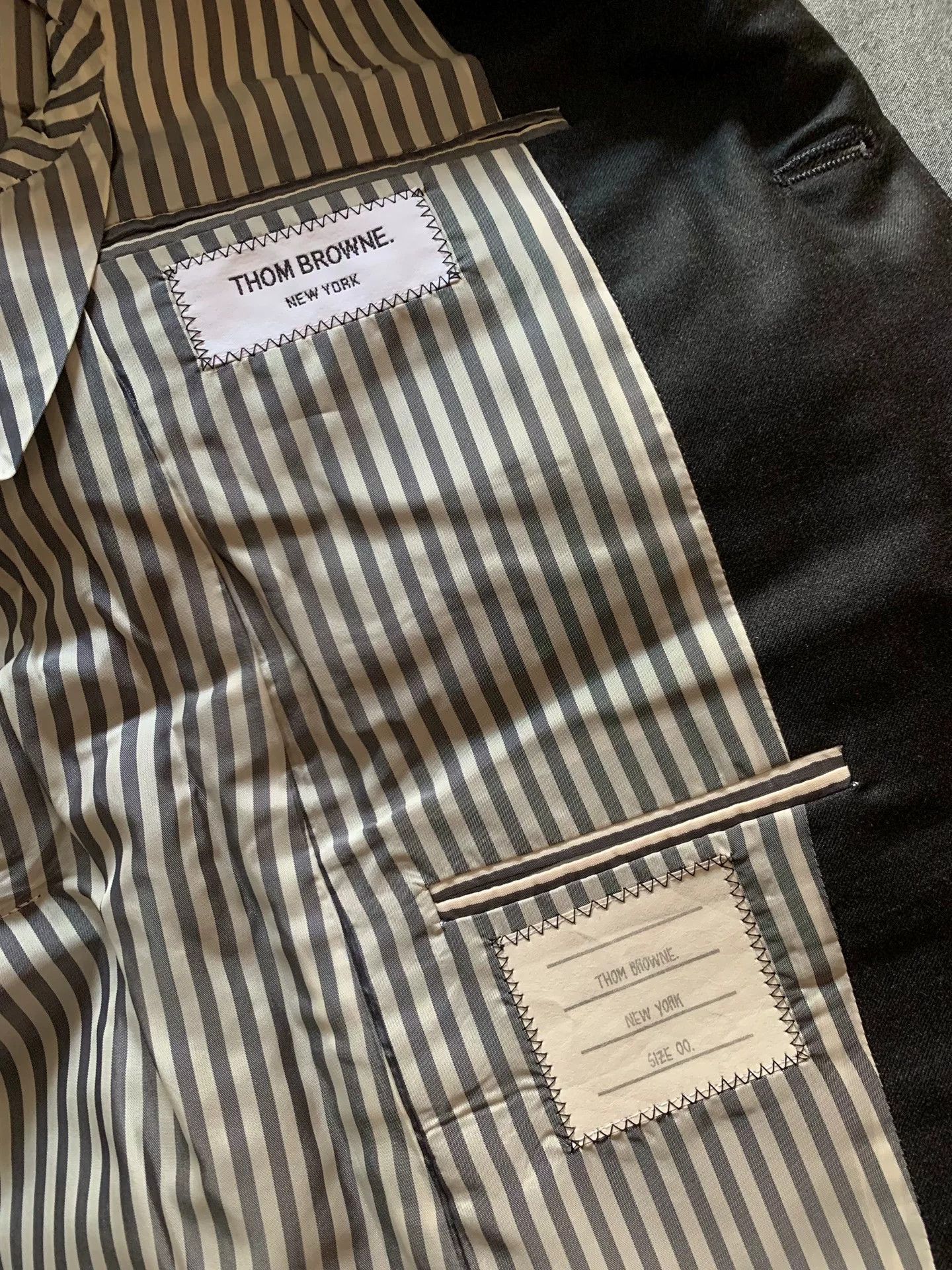 Thom Browne Thom Browne Wool Suit & Pants Set Size US XXS / EU 40 - 6 Thumbnail