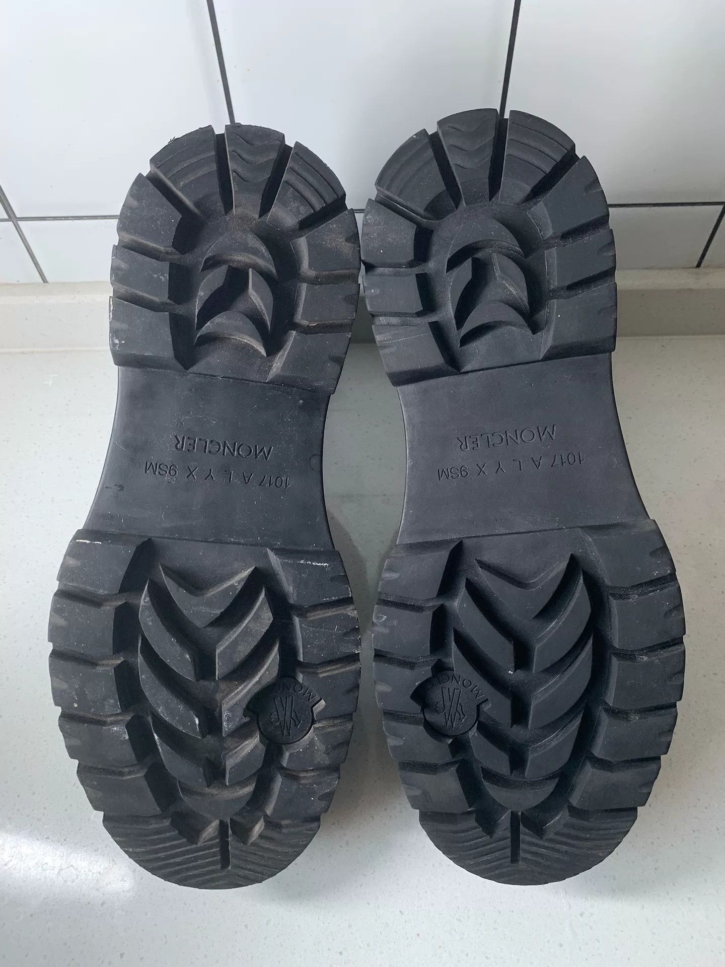 1017 ALYX 9SM Moncler x 1017 ALYX Rubber High-Top Boots Size US 10 / EU 43 - 6 Thumbnail