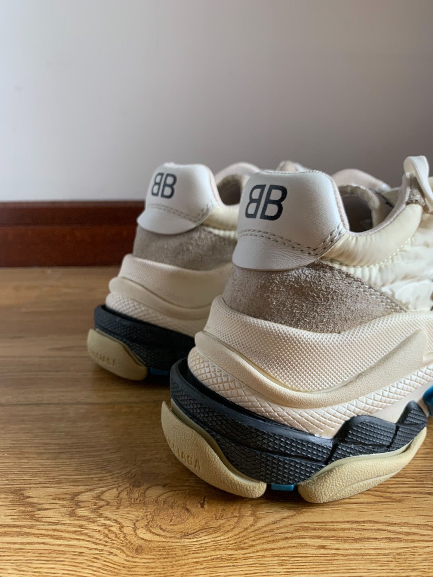Balenciaga Balenciaga Triple S Sneakers Size US 5 / IT 35 - 5 Thumbnail