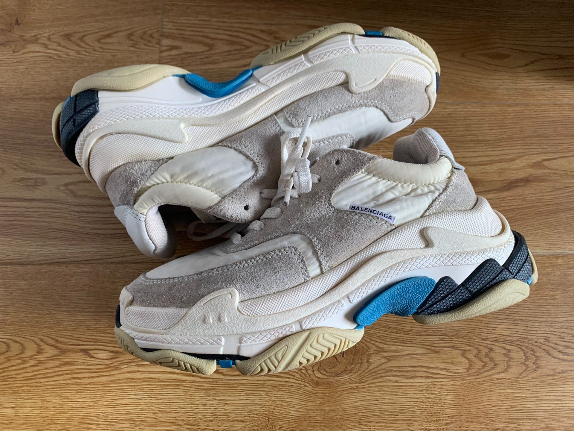 Balenciaga Balenciaga Triple S Sneakers Size US 5 / IT 35 - 4 Thumbnail