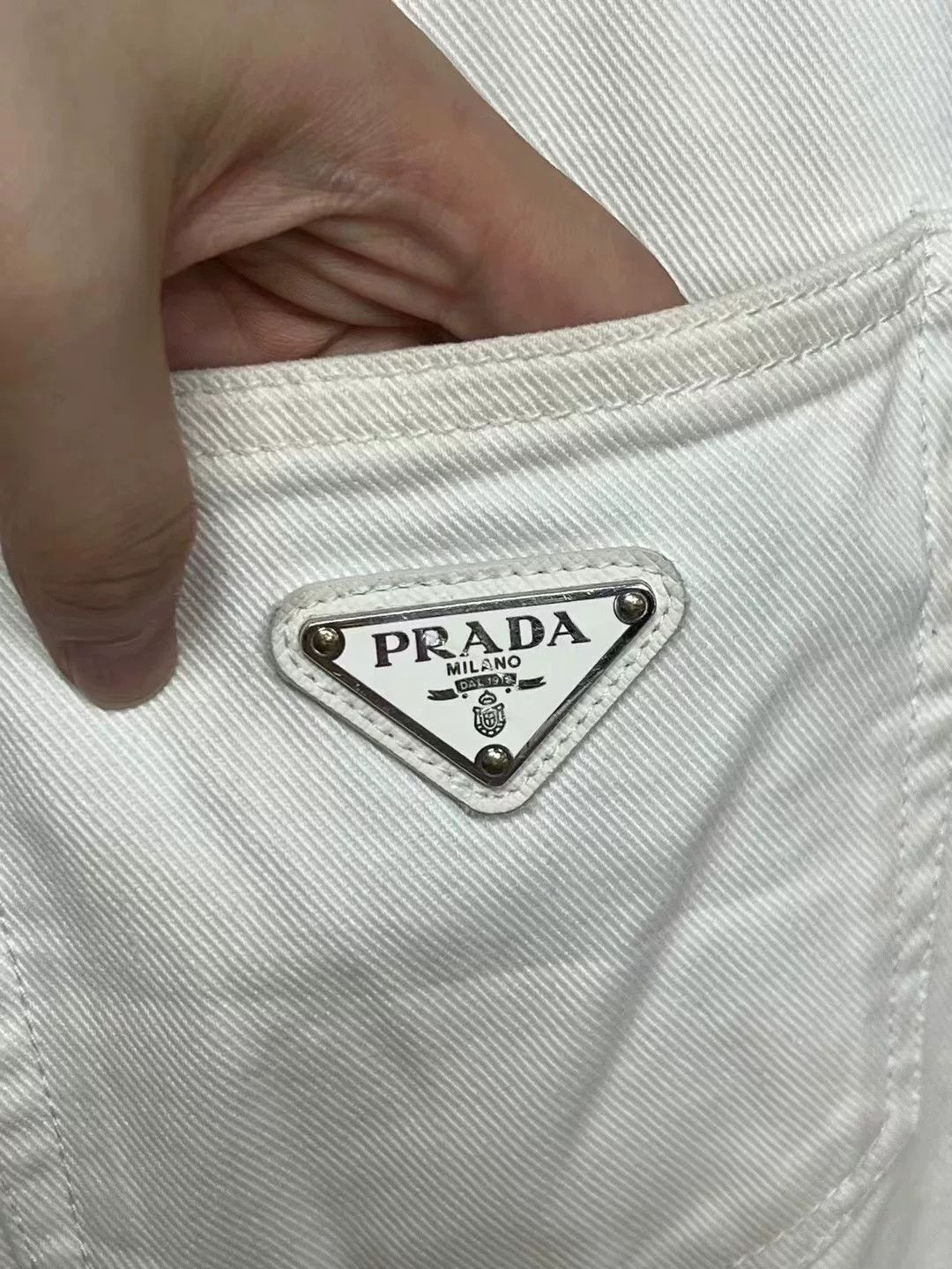 Prada Prada White Triangle Logo Jeans Size 26" / US 2 / IT 38 - 3 Thumbnail