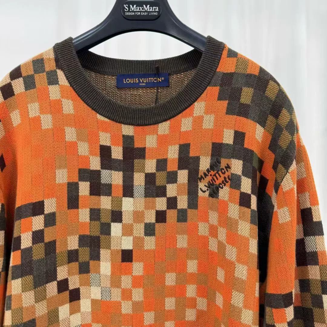 Louis Vuitton Louis Vuitton x Pharrell Mosaic Stud Sweater Size US M / EU 48-50 / 2 - 3 Thumbnail