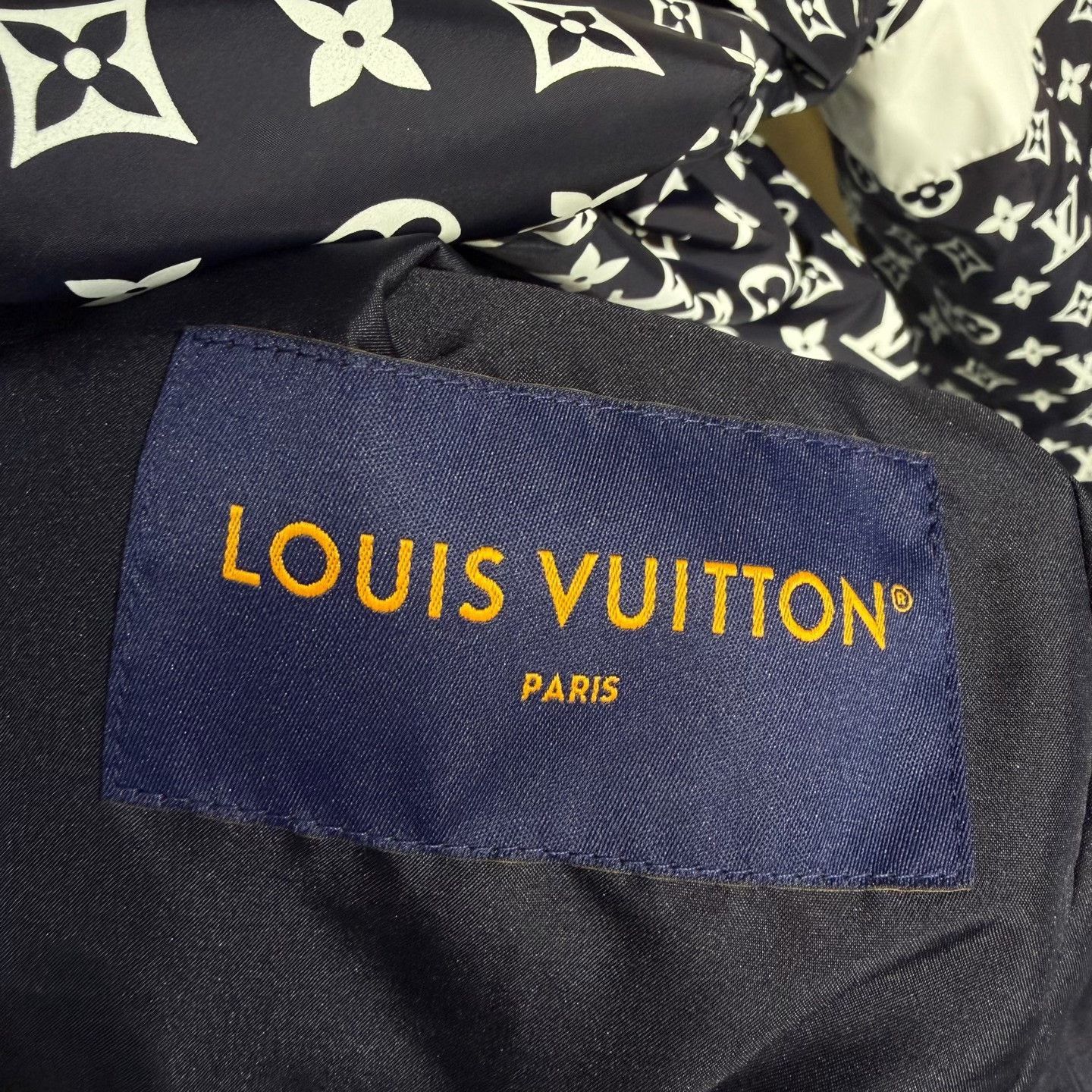 Louis Vuitton Louis Vuitton Monogram Windbreaker Jacket Size US M / EU 48-50 / 2 - 5 Thumbnail
