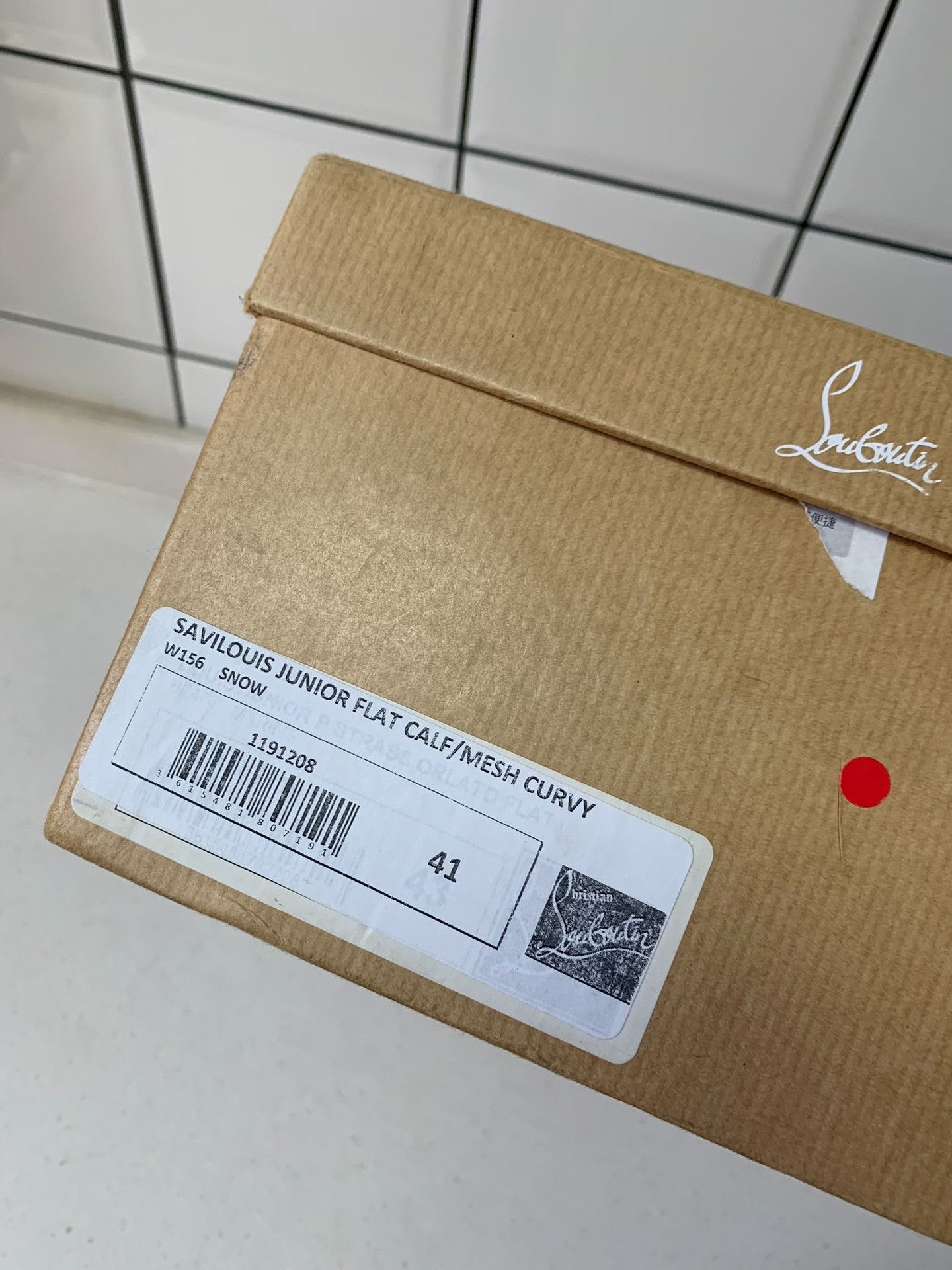 Christian Louboutin Christian Louboutin Leather Sneakers Red Lettering Size US 8 / EU 41 - 7 Thumbnail