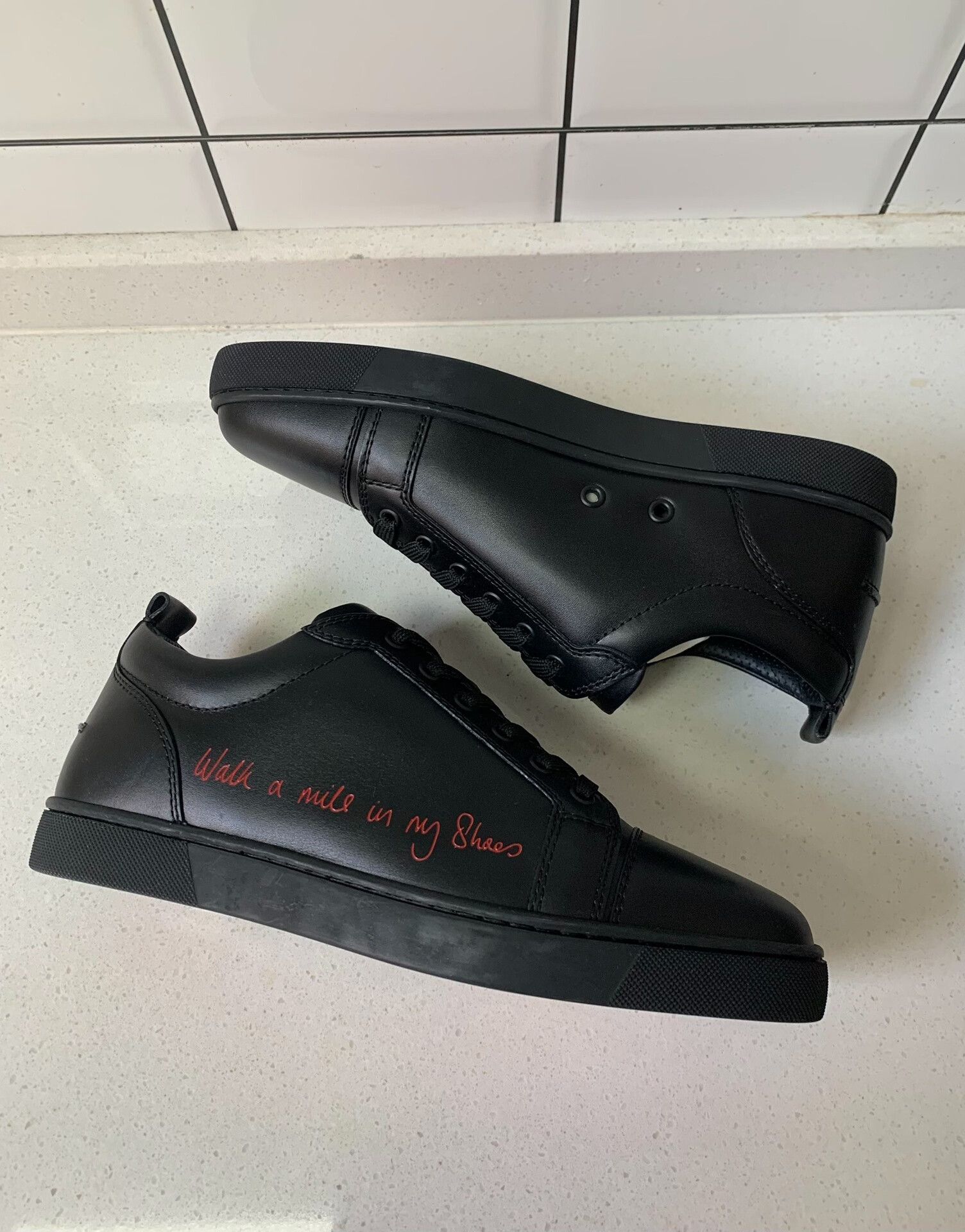 Christian Louboutin Christian Louboutin Leather Sneakers Red Lettering Size US 8 / EU 41 - 3 Thumbnail