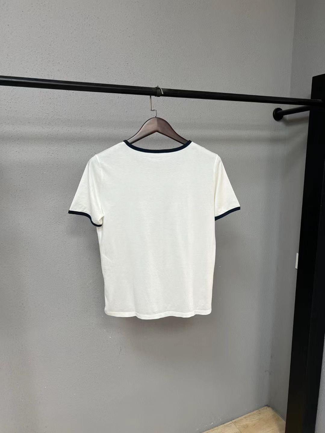 Celine Celine Arch Short Sleeve Size L / US 10 / IT 46 - 2 Thumbnail
