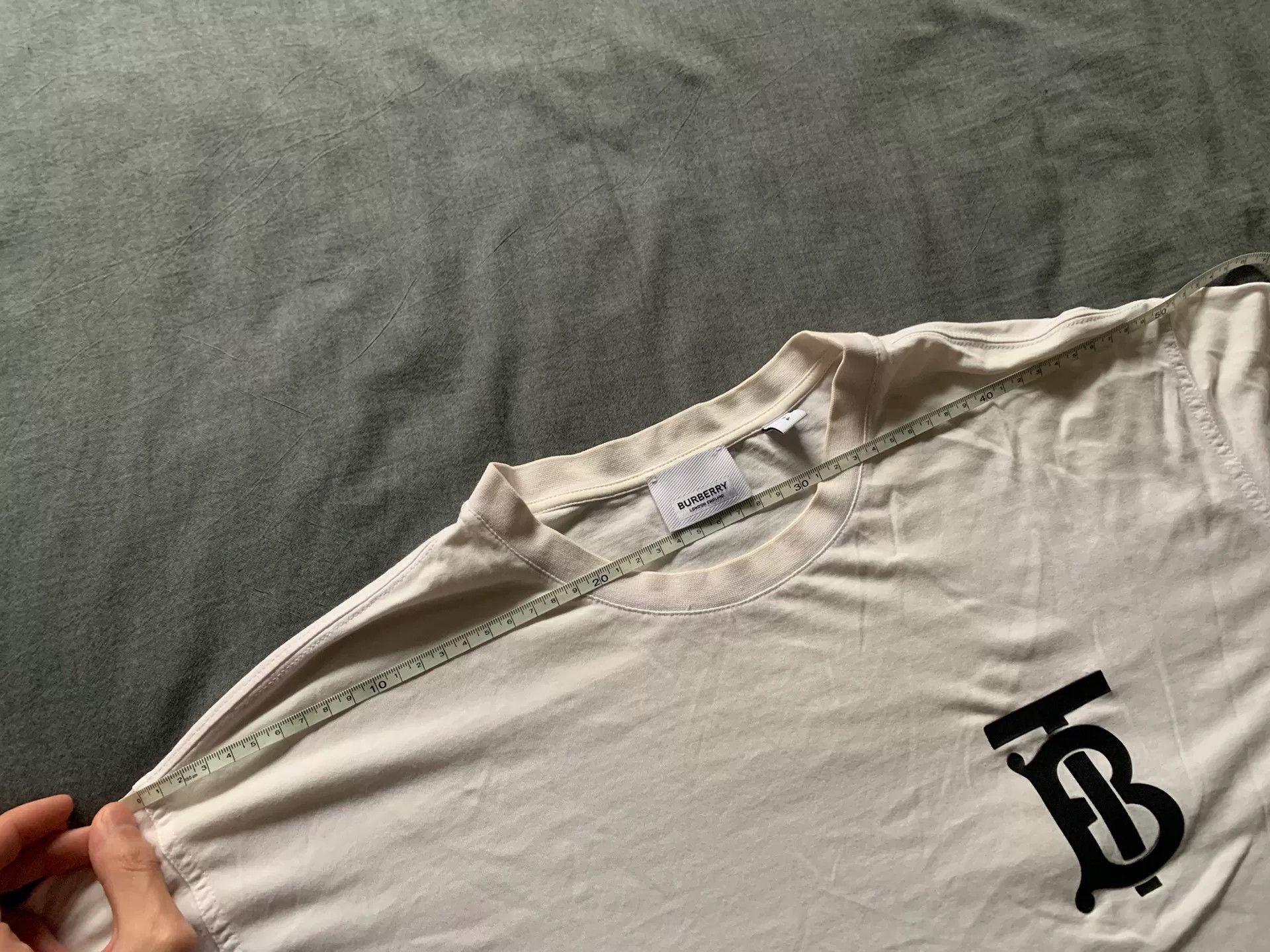 Burberry Burberry B Logo Print Short Sleeve Size US S / EU 44-46 / 1 - 4 Thumbnail