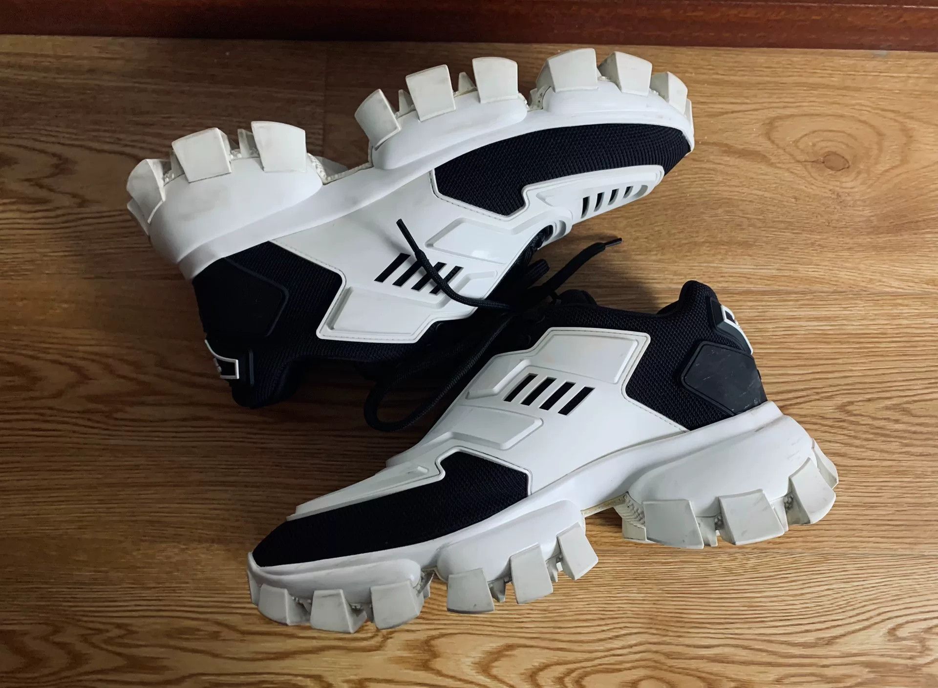 Prada Prada Cloudbust Thunder Sneakers Size US 7 / IT 37 - 4 Thumbnail
