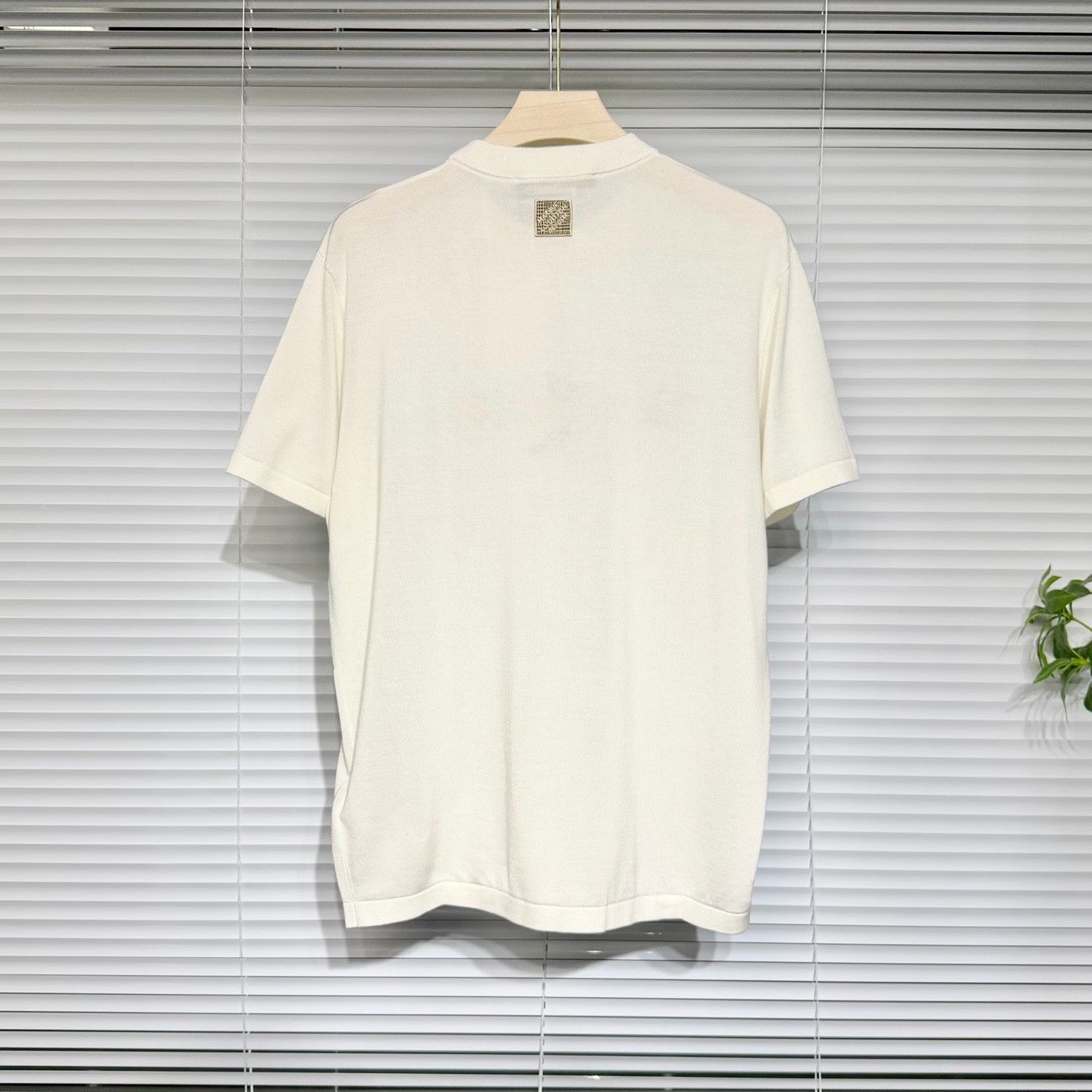 Louis Vuitton LV Knit Short Sleeve Fox Embroidered Logo Size US L / EU 52-54 / 3 - 2 Thumbnail
