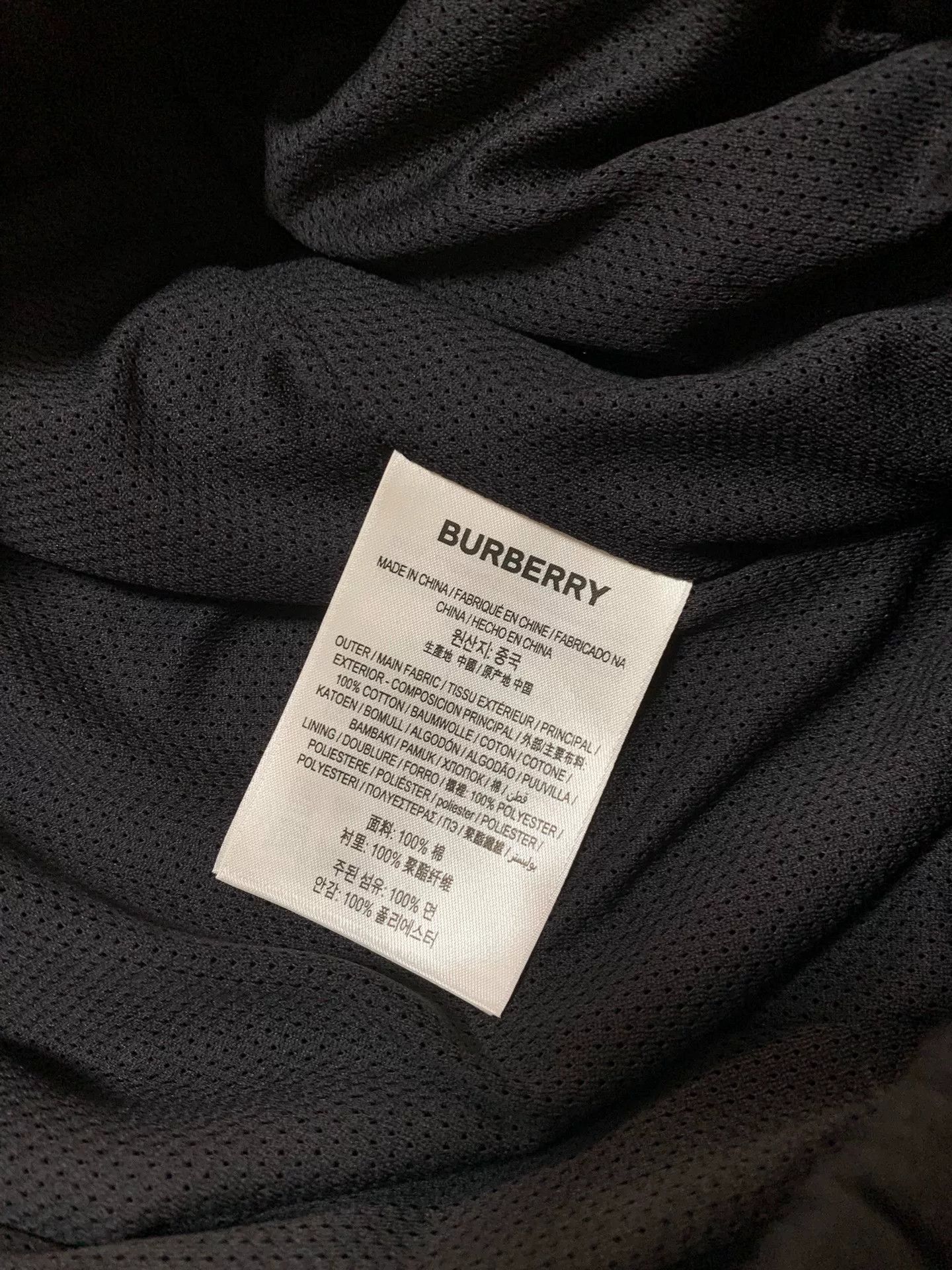 Burberry Burberry Reflective Logo Sports Shorts Size US 26 / EU 42 - 7 Thumbnail
