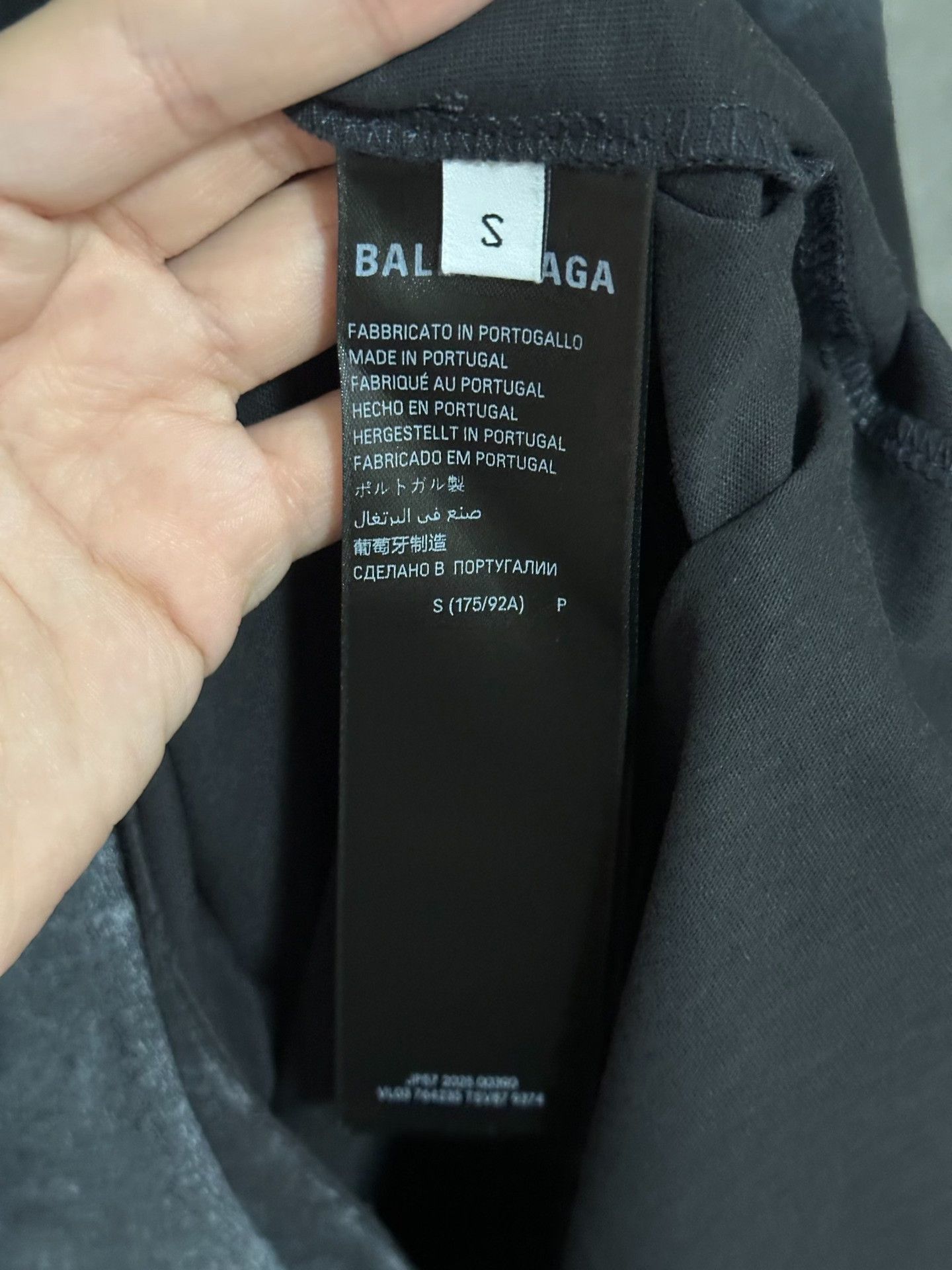 Balenciaga Balenciaga 26SS Splatter Distressed T-Shirt Size US S / EU 44-46 / 1 - 3 Thumbnail