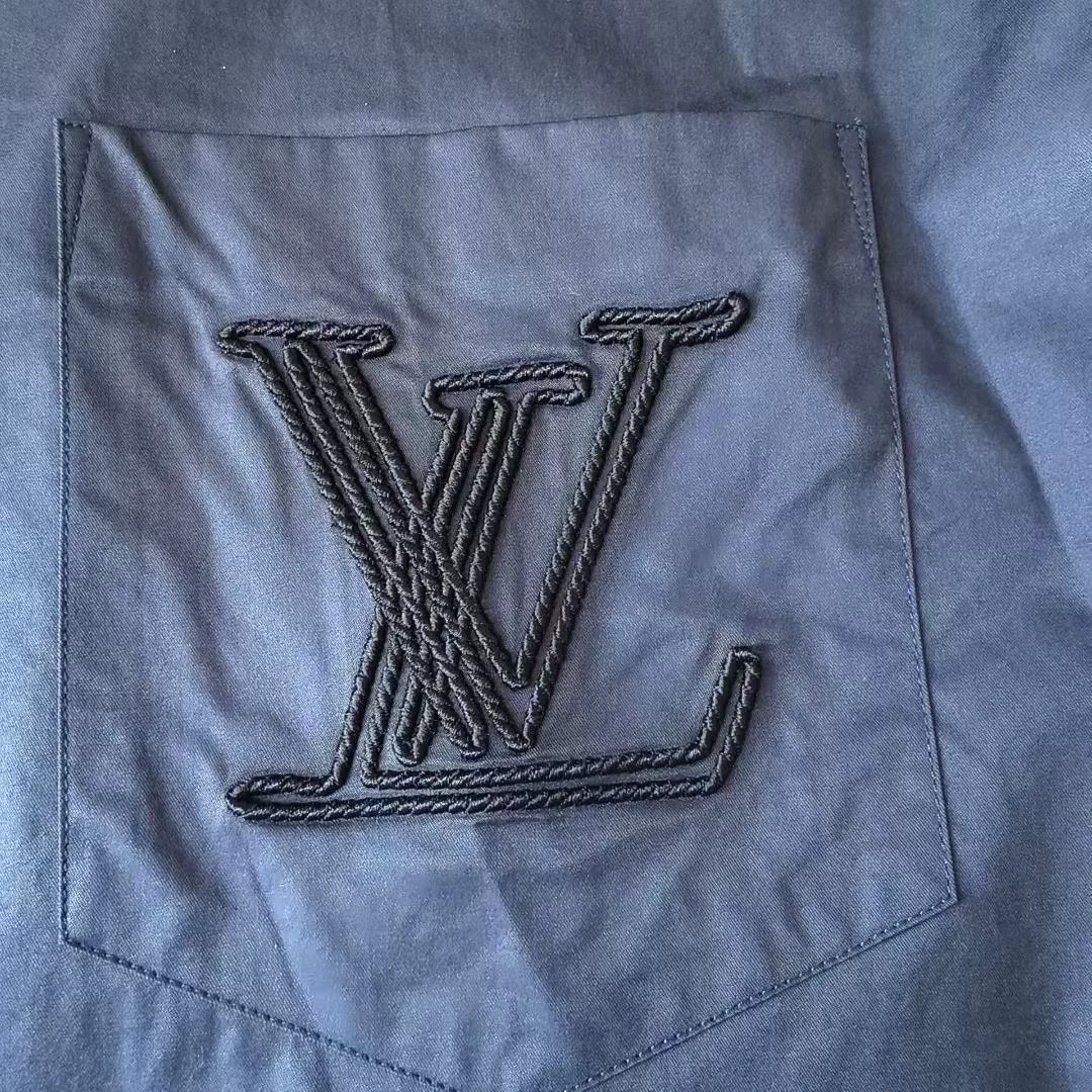 Louis Vuitton Louis Vuitton SS24 Solid Logo Embroidered Long Sleeve Shirt Size US L / EU 52-54 / 3 - 3 Thumbnail