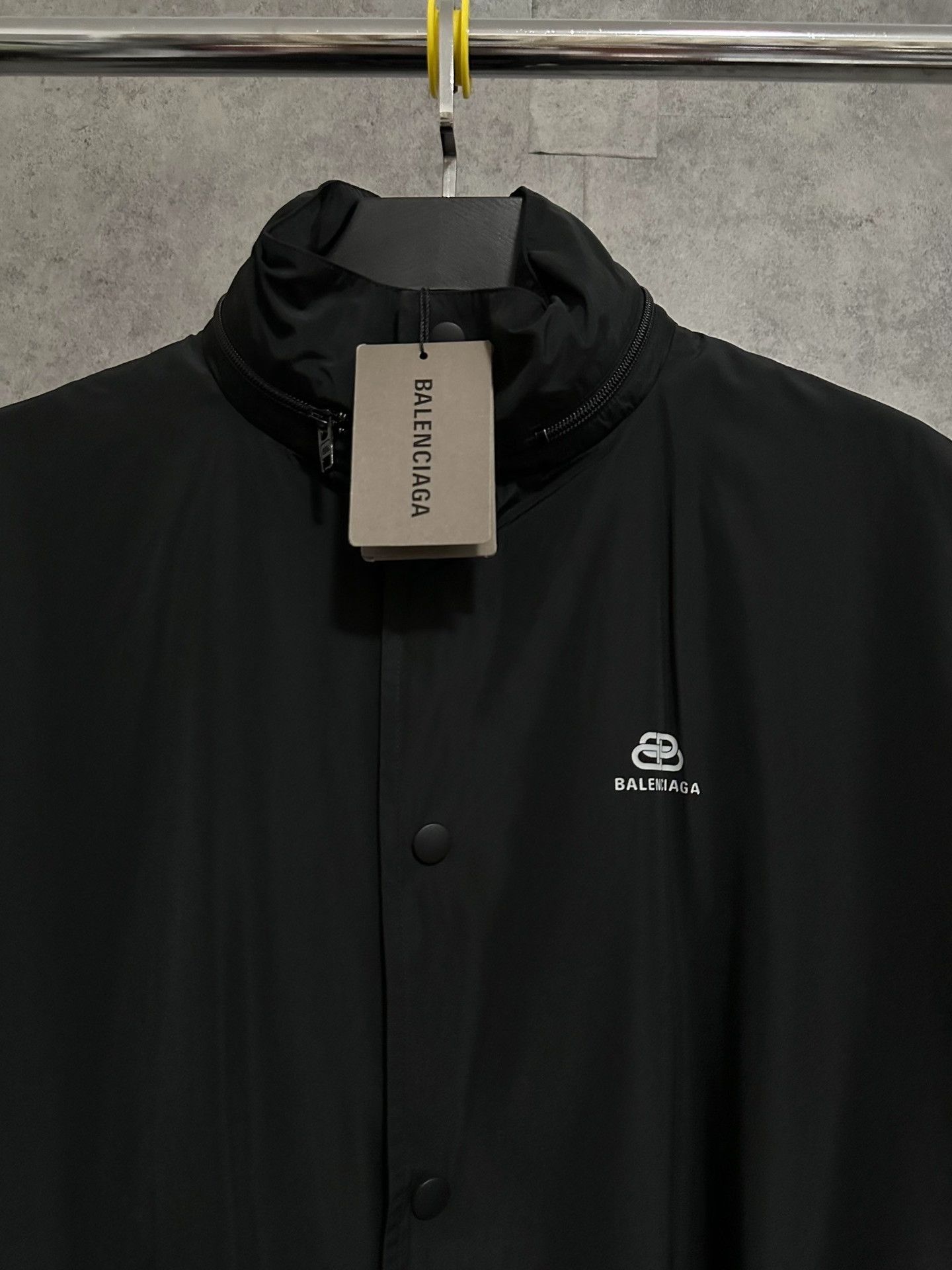 Balenciaga Balenciaga Double B Logo Windbreaker Jacket Size US S / EU 44-46 / 1 - 2 Thumbnail