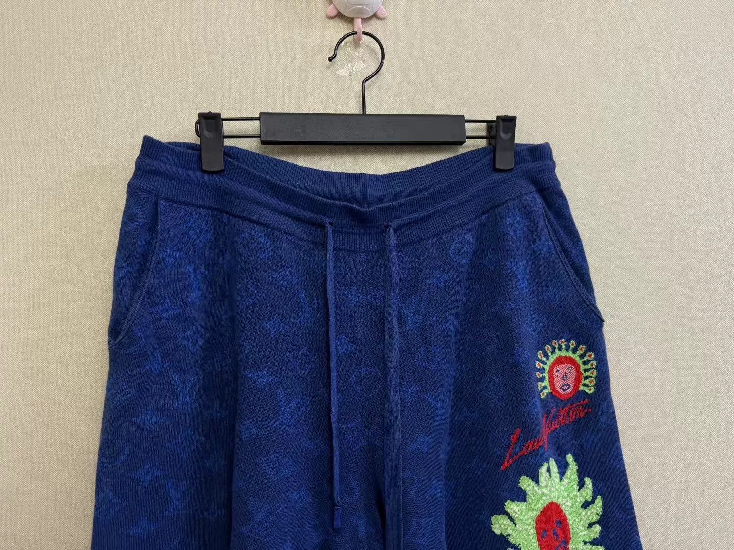 Louis Vuitton Louis Vuitton LV x Yayoi Kusama Blue Logo Knit Shorts Size US 41 - 2 Thumbnail