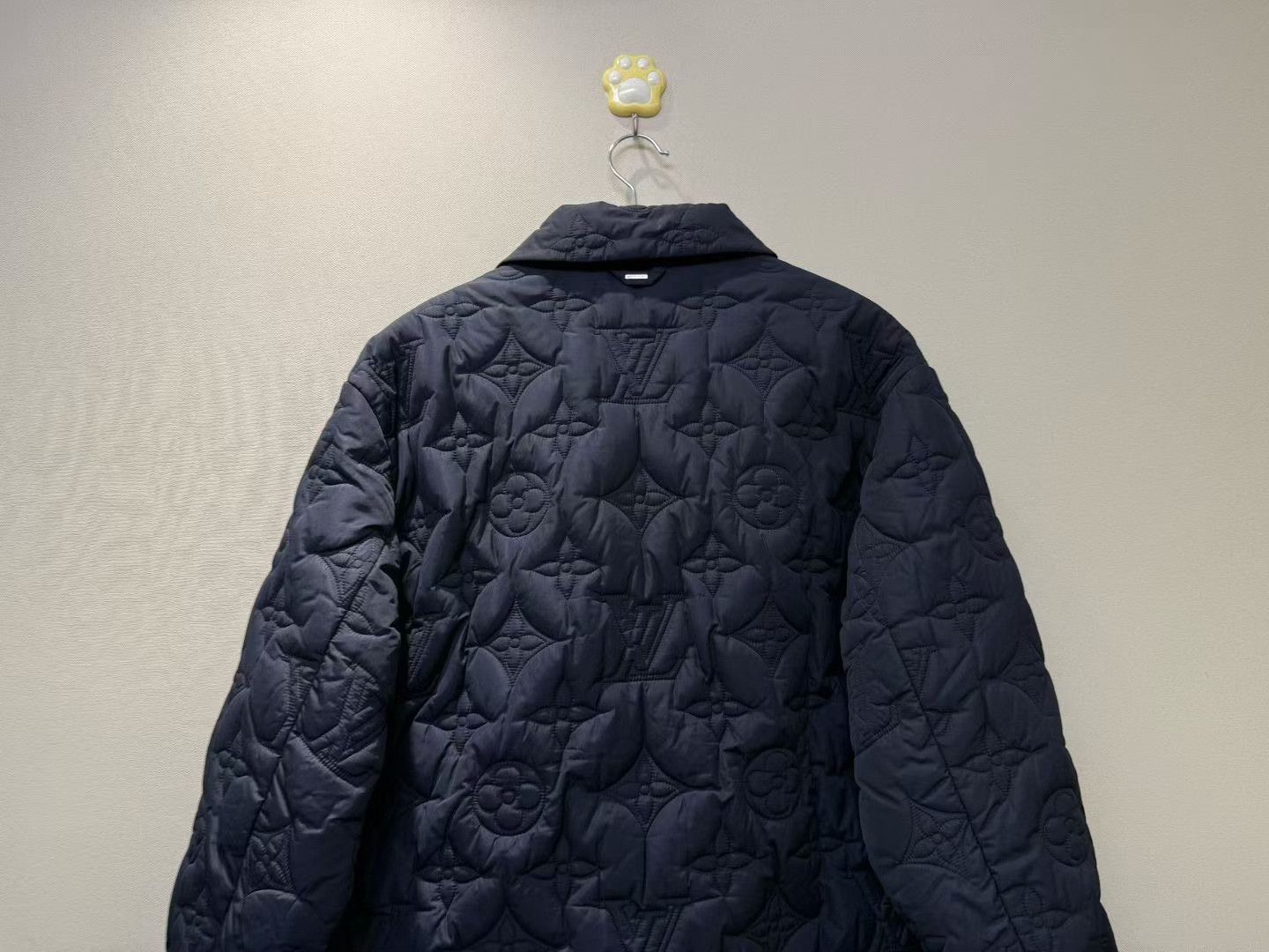 Louis Vuitton Louis Vuitton LV Embossed Logo Denim Jacket Size US XL / EU 56 / 4 - 2 Thumbnail