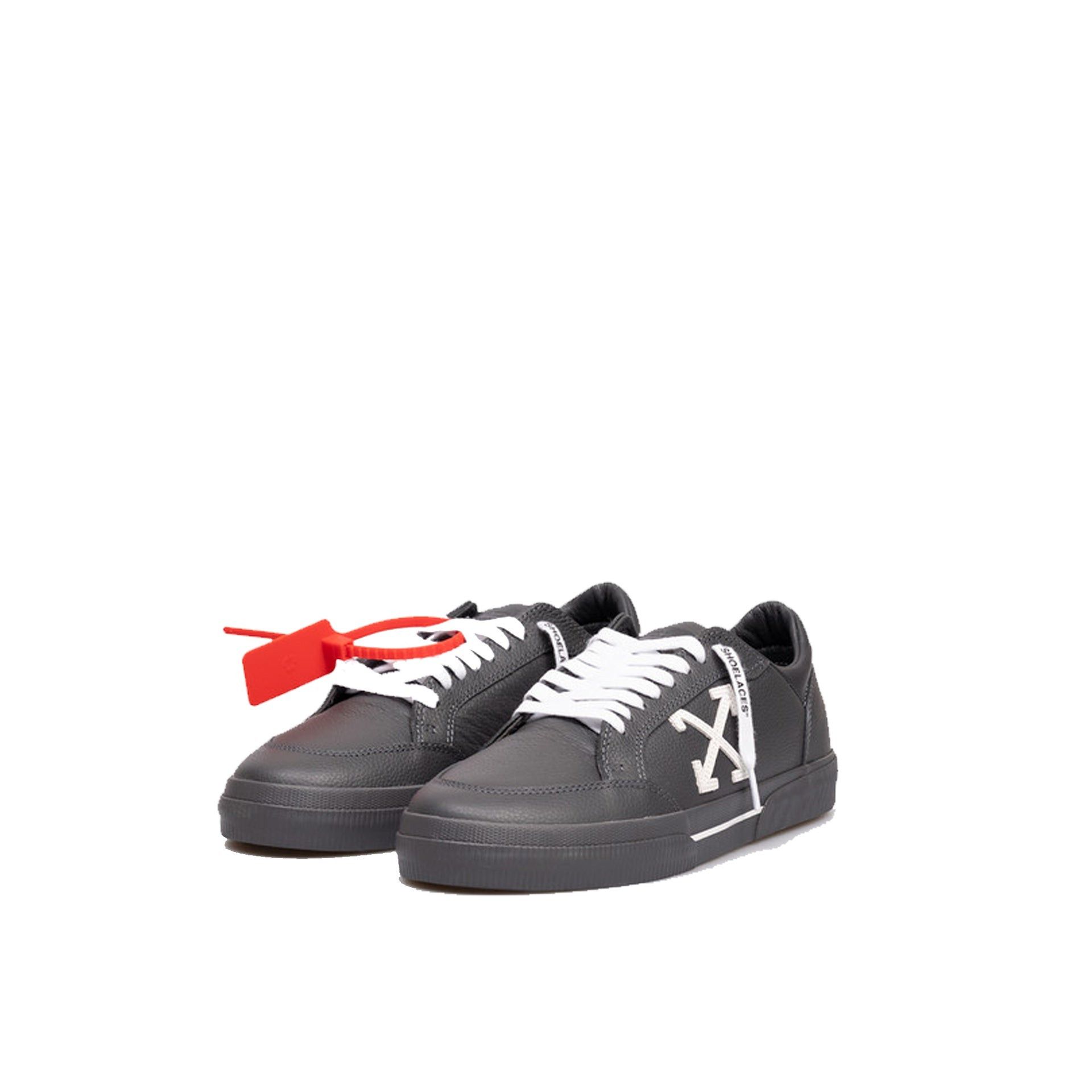 Off-White OFF-WHITE Vulcanized Low Sneakers Size US 8 / EU 41 - 2 Thumbnail