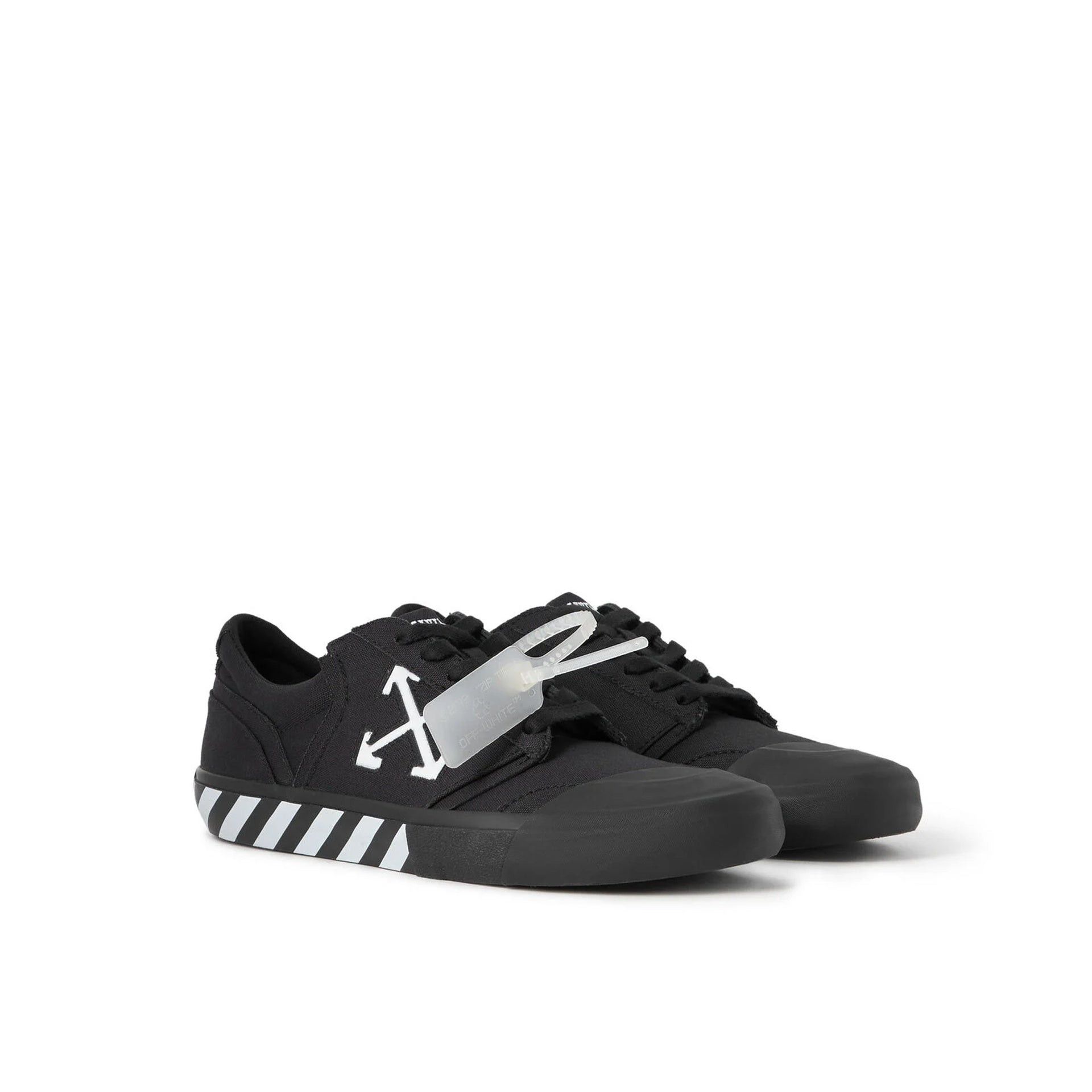 Off-White OFF-WHITE Vulcanized Low Sneakers Size US 13 / EU 46 - 2 Thumbnail
