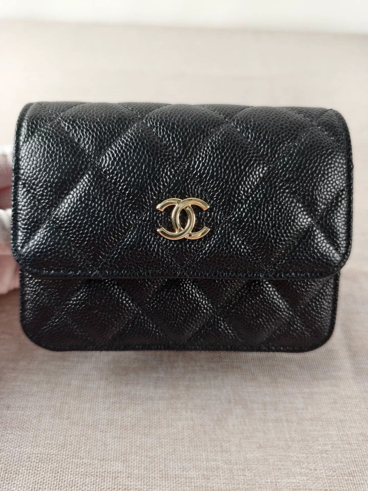 Chanel Pre-loved Bag Very good condition Size ONE SIZE - 8 Thumbnail