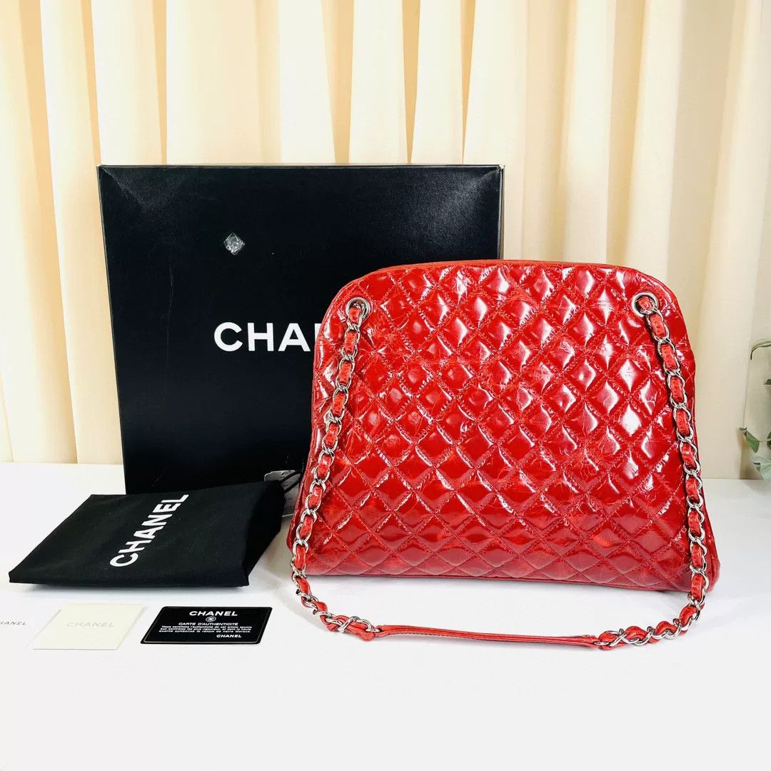 Chanel Pre-loved Bag Very good condition Size ONE SIZE - 2 Thumbnail