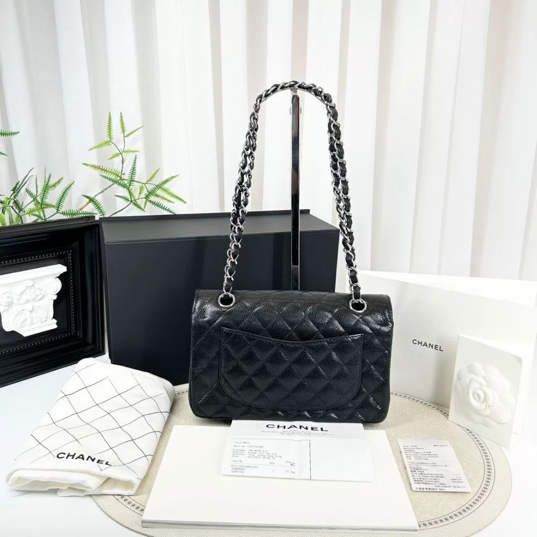 Chanel Pre-loved Bag Very good condition Size ONE SIZE - 2 Thumbnail