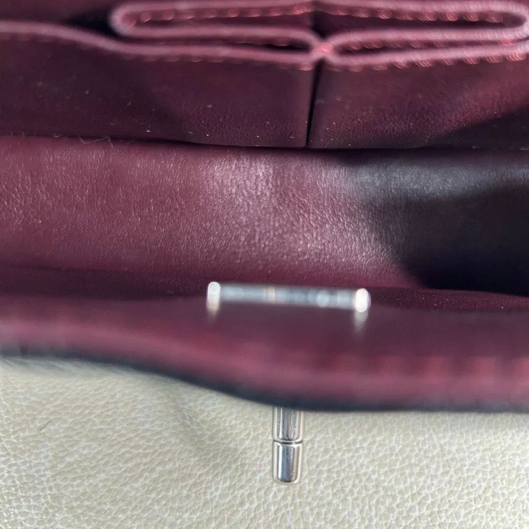 Chanel Pre-loved Bag Very good condition Size ONE SIZE - 4 Thumbnail