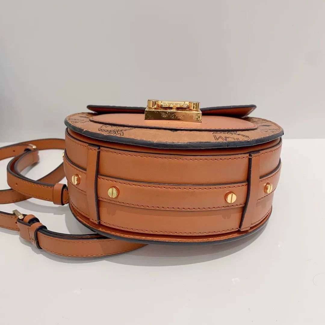 MCM Pre-loved Bag Very good condition Size ONE SIZE - 3 Thumbnail