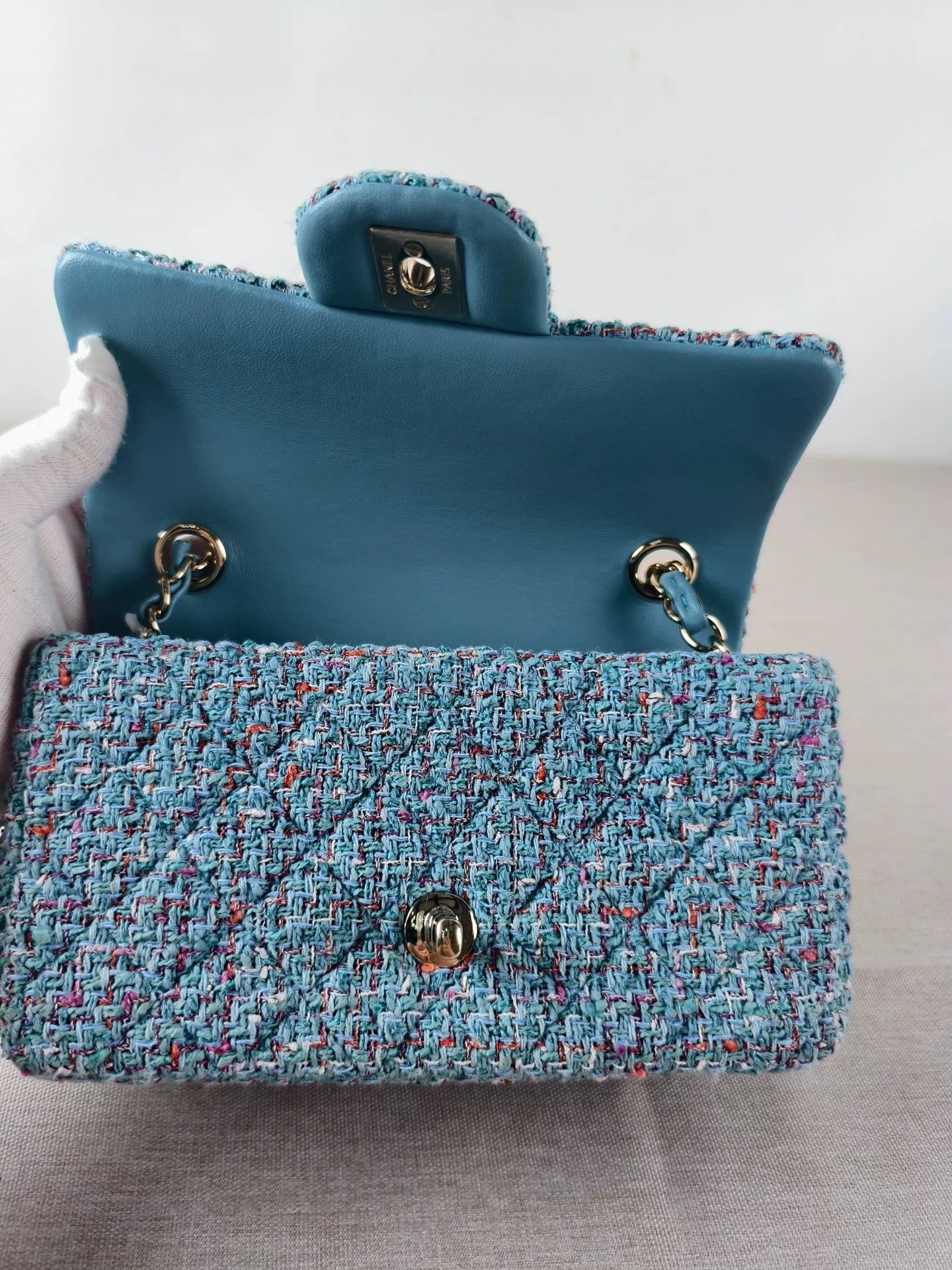 Chanel Pre-loved Bag Very good condition Size ONE SIZE - 8 Thumbnail