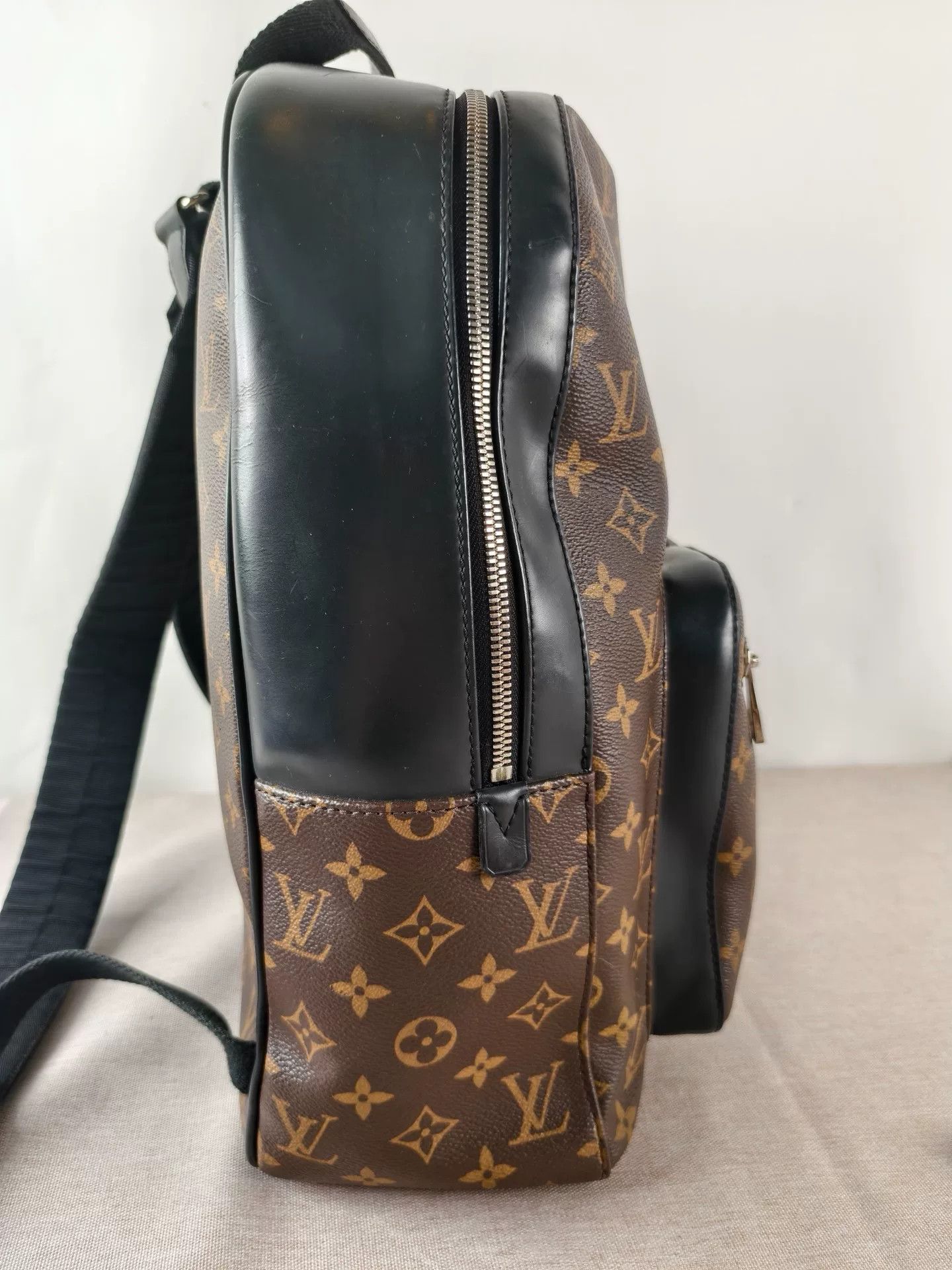 Louis Vuitton Pre-loved Bag Very good condition Size ONE SIZE - 8 Thumbnail