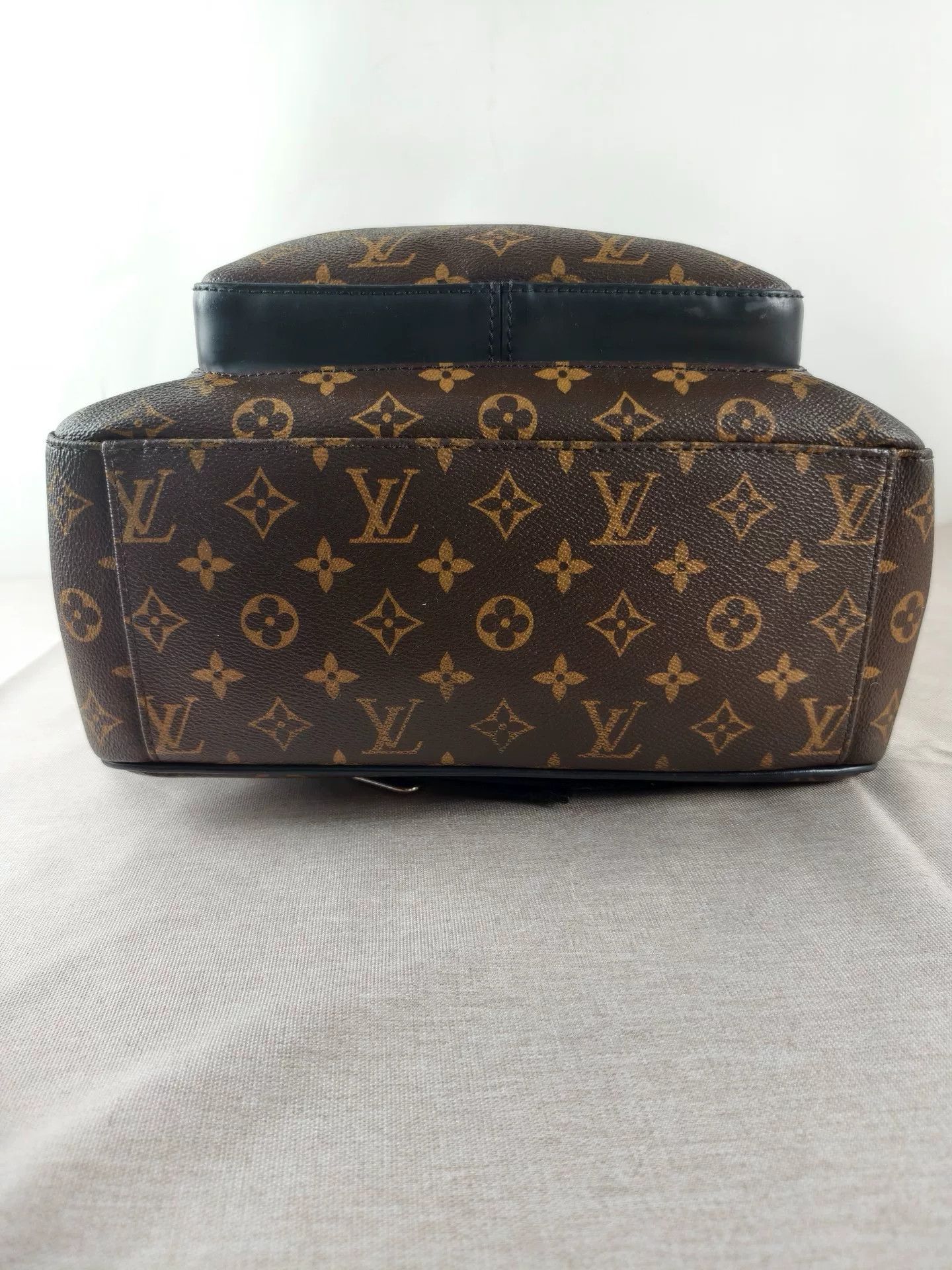 Louis Vuitton Pre-loved Bag Very good condition Size ONE SIZE - 4 Thumbnail