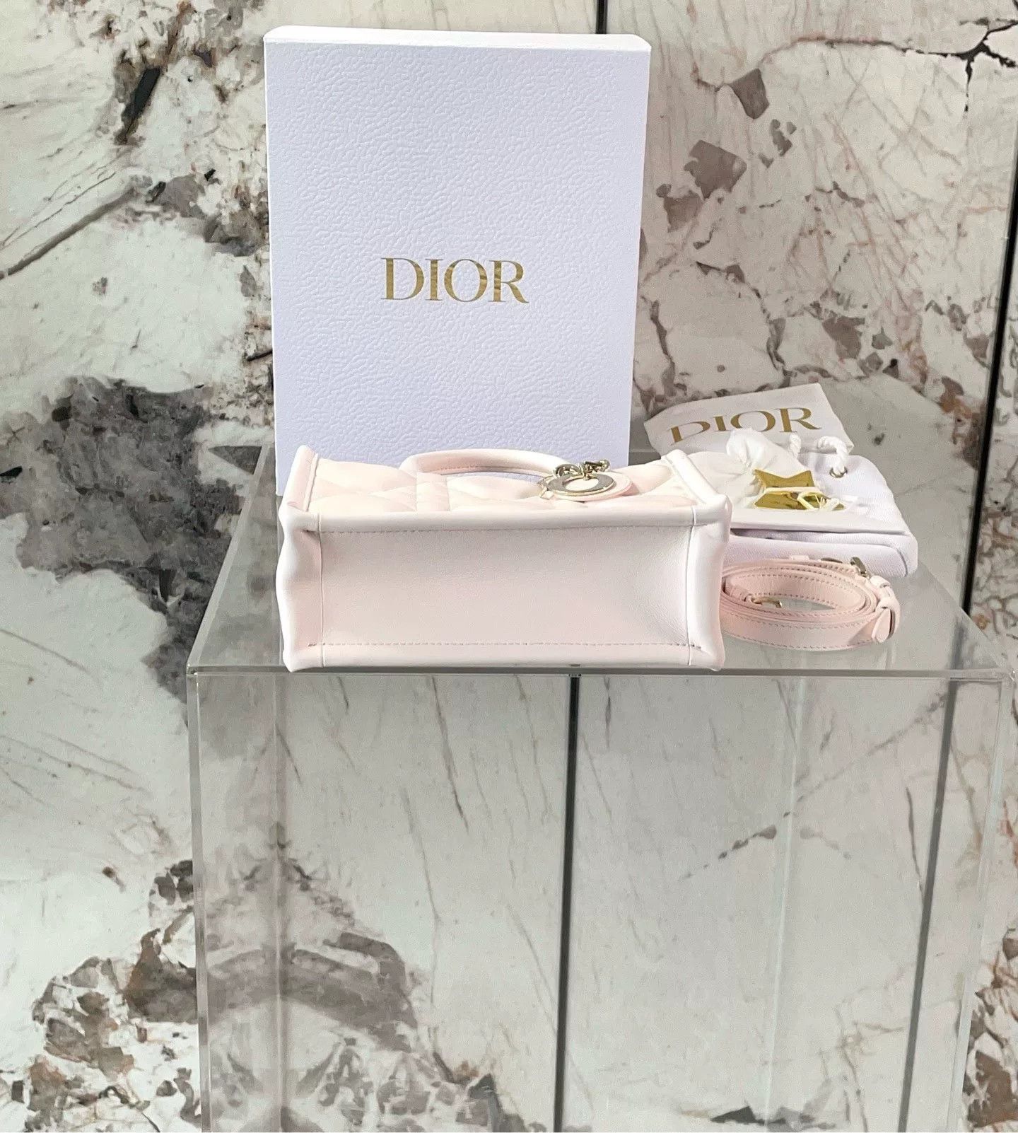Dior Pre-loved Bag Very good condition Size ONE SIZE - 4 Thumbnail