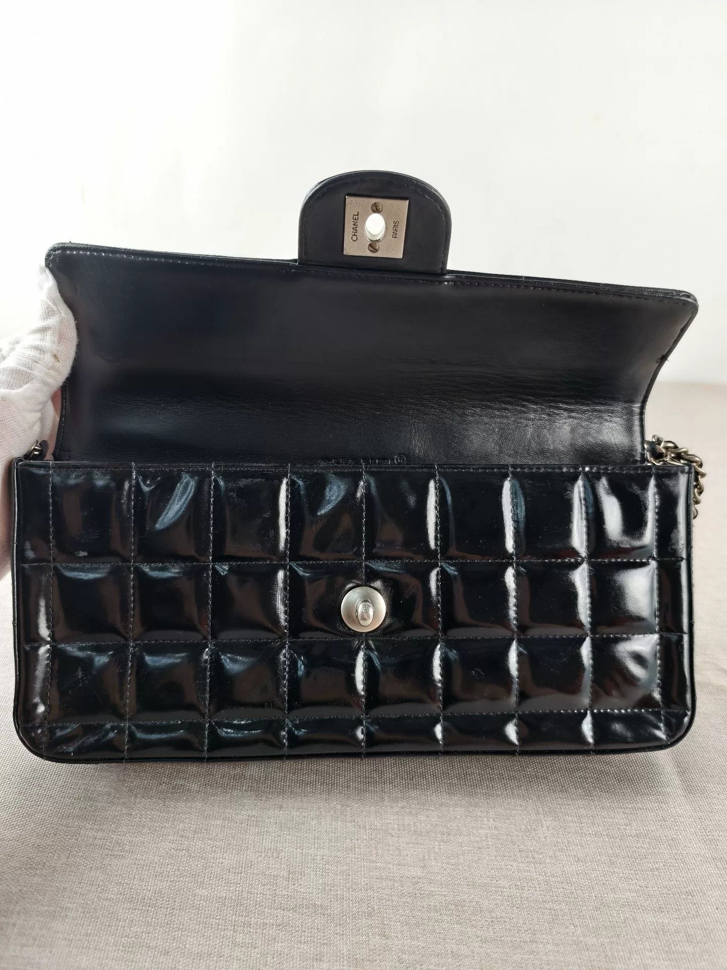 Chanel Pre-loved Bag Very good condition Size ONE SIZE - 2 Thumbnail
